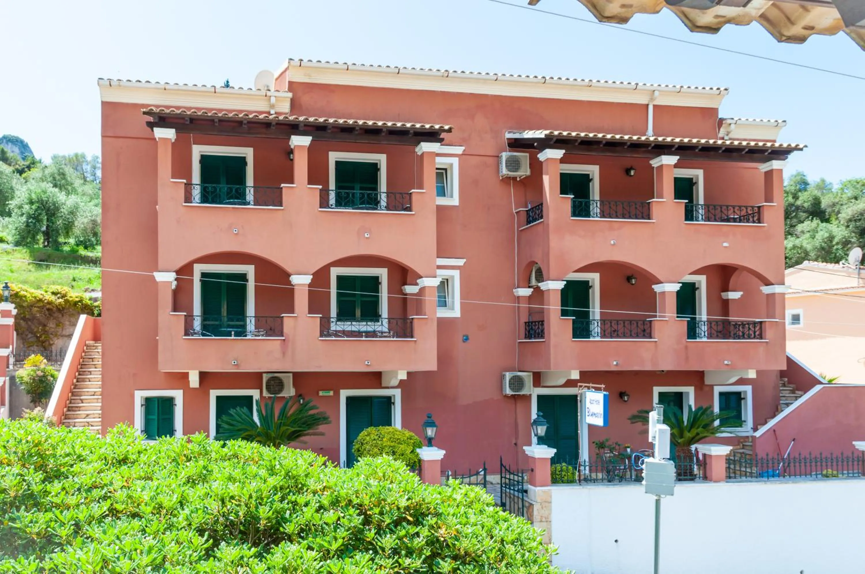 Property building in Apart Hotel Blumarin