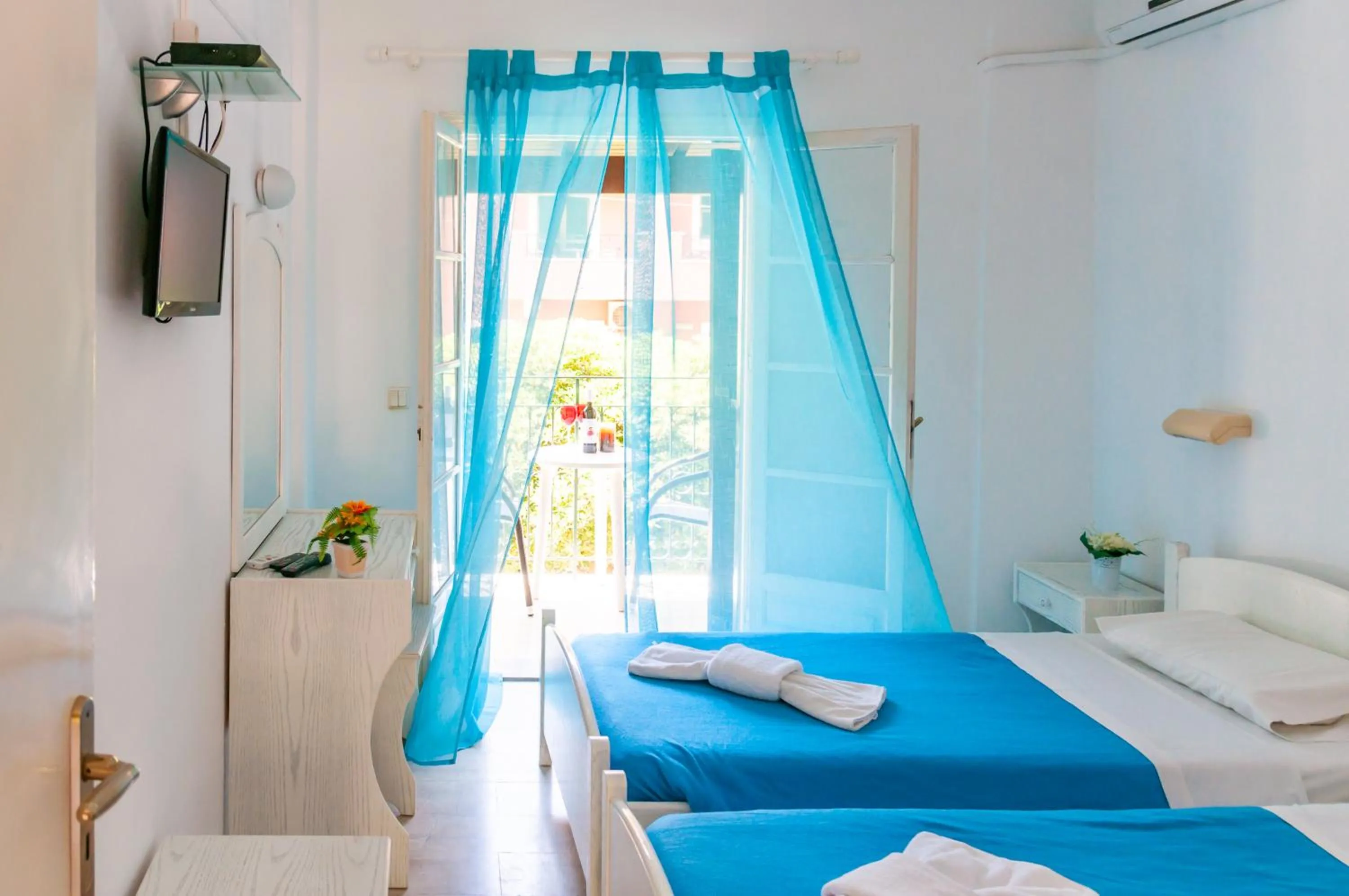 Bed in Apart Hotel Blumarin