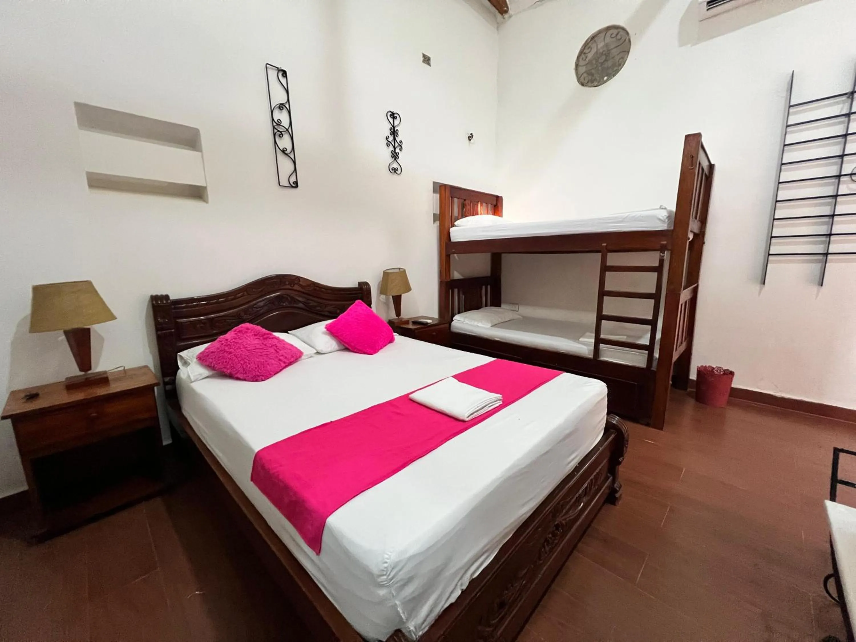 Bed in La Casa del Viajero Mompos