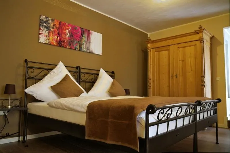 Bed in Apado-Hotel garni