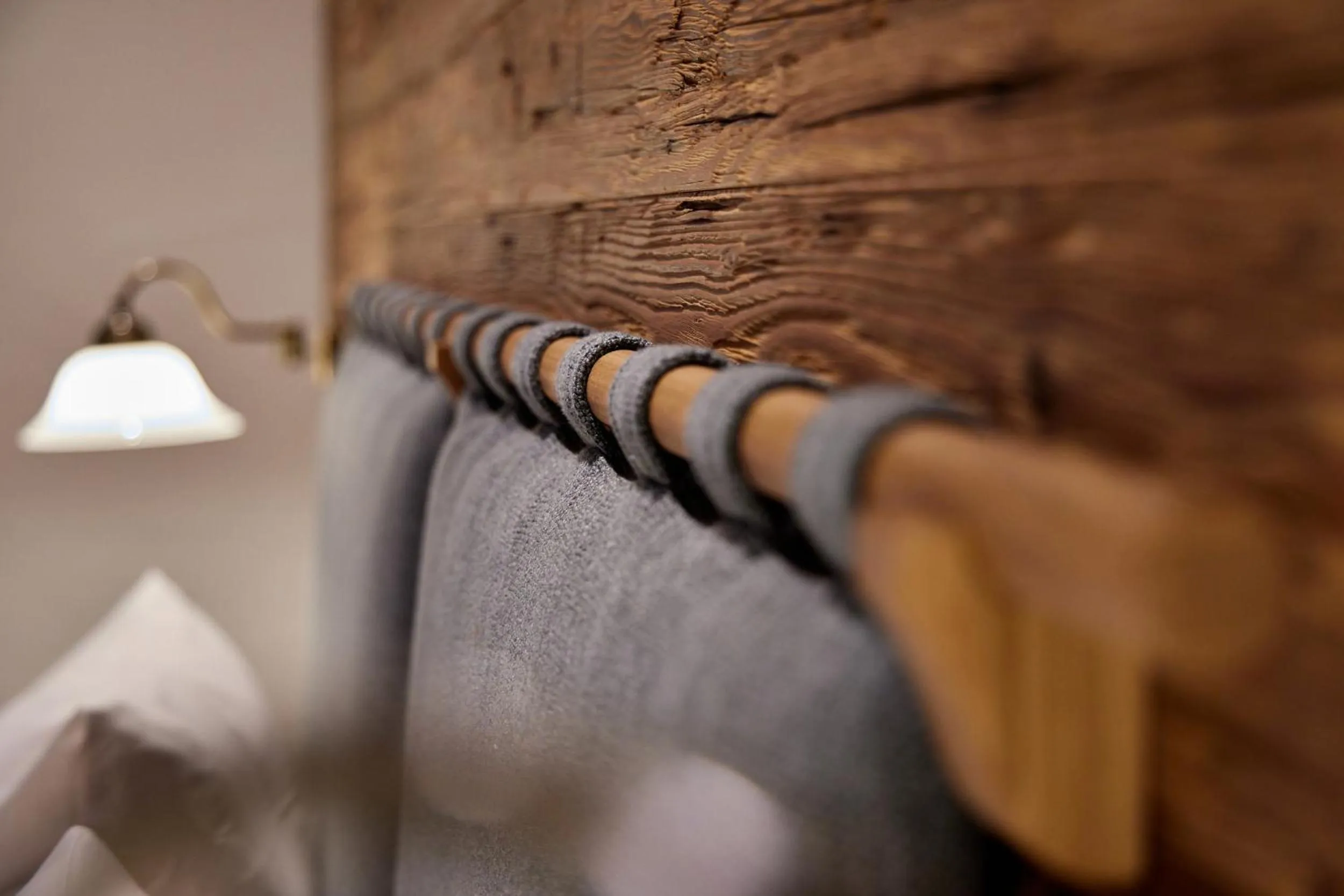 Bed in Landhaus Sonnenbichl Mittenwald