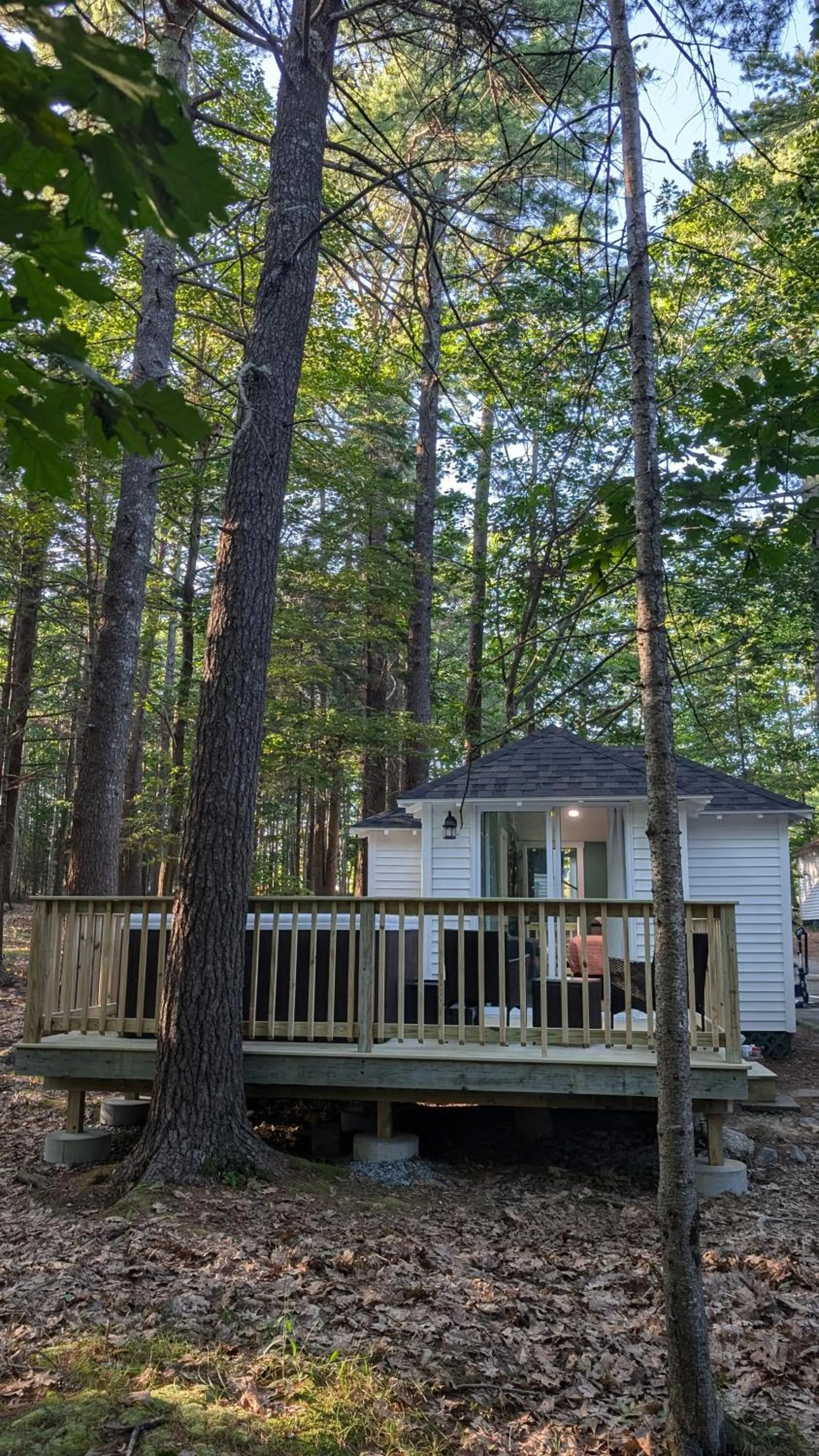 Hinckleys Dreamwood Cottages