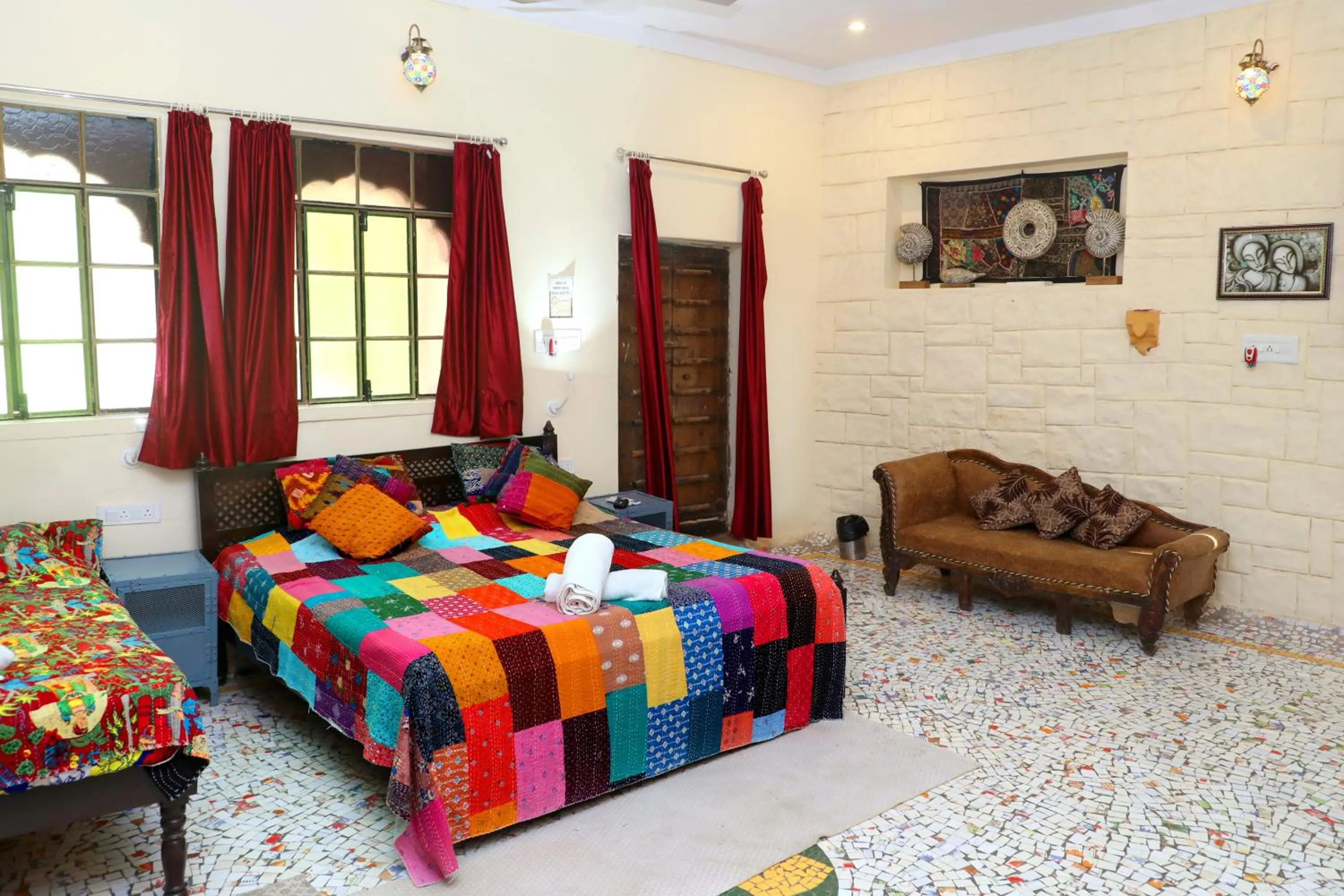 Bedroom, Bed in Jodhpur Heritage Haveli Guest House