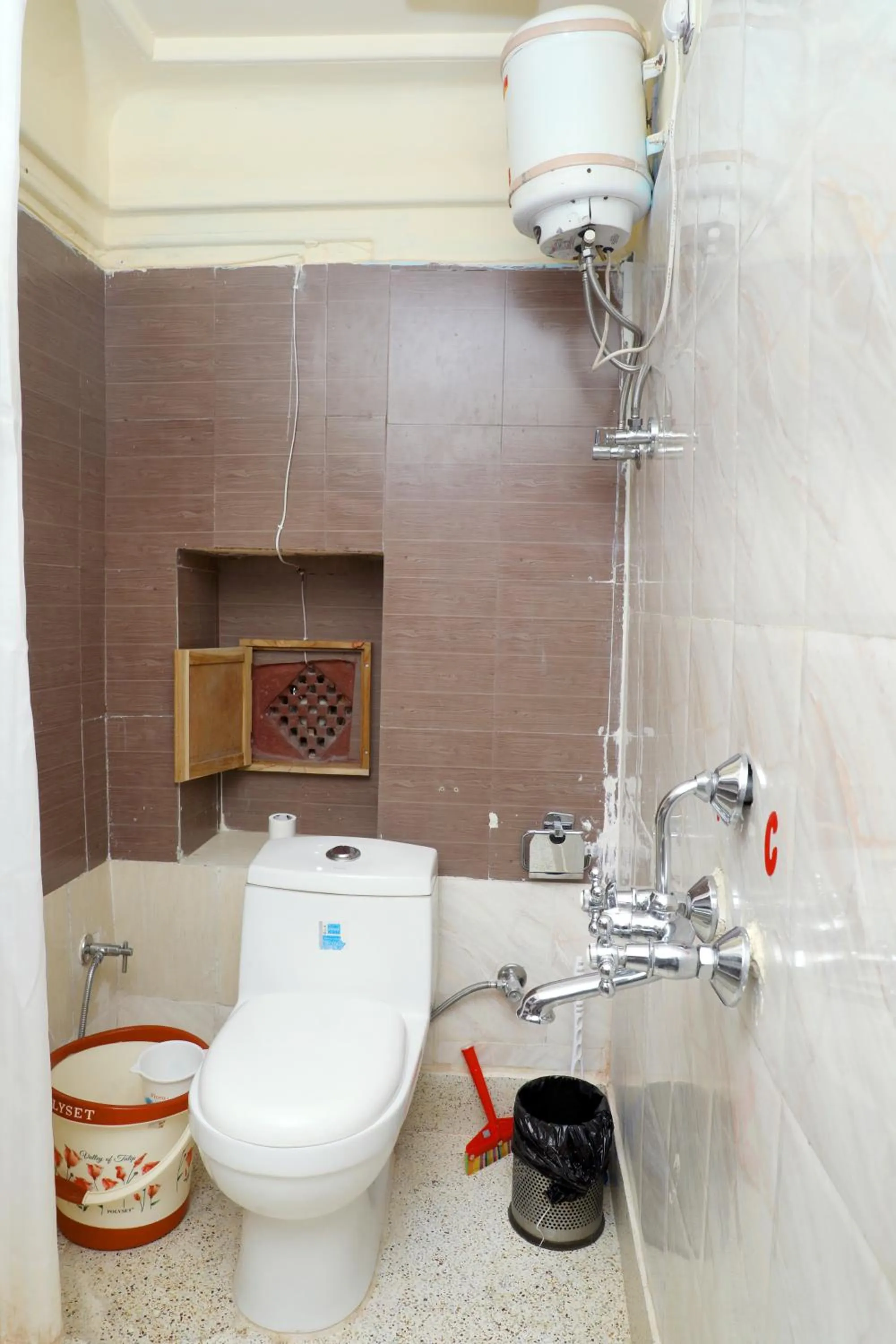 Bathroom in Jodhpur Heritage Haveli Guest House