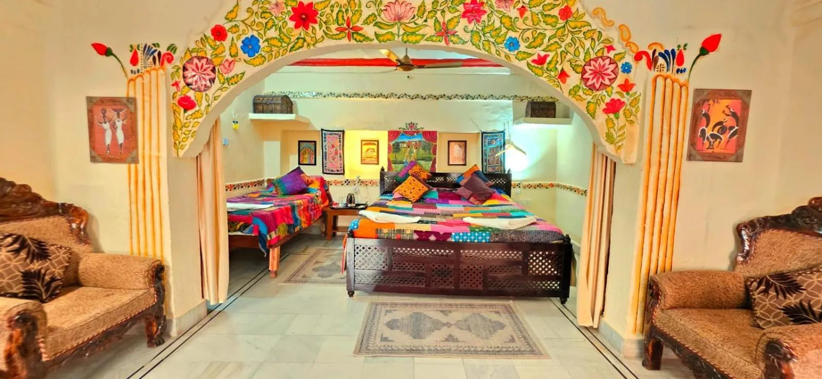 Bed in Jodhpur Heritage Haveli Guest House