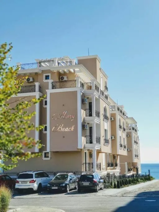 DELUXE Beach Apartment in Sveti Vlas