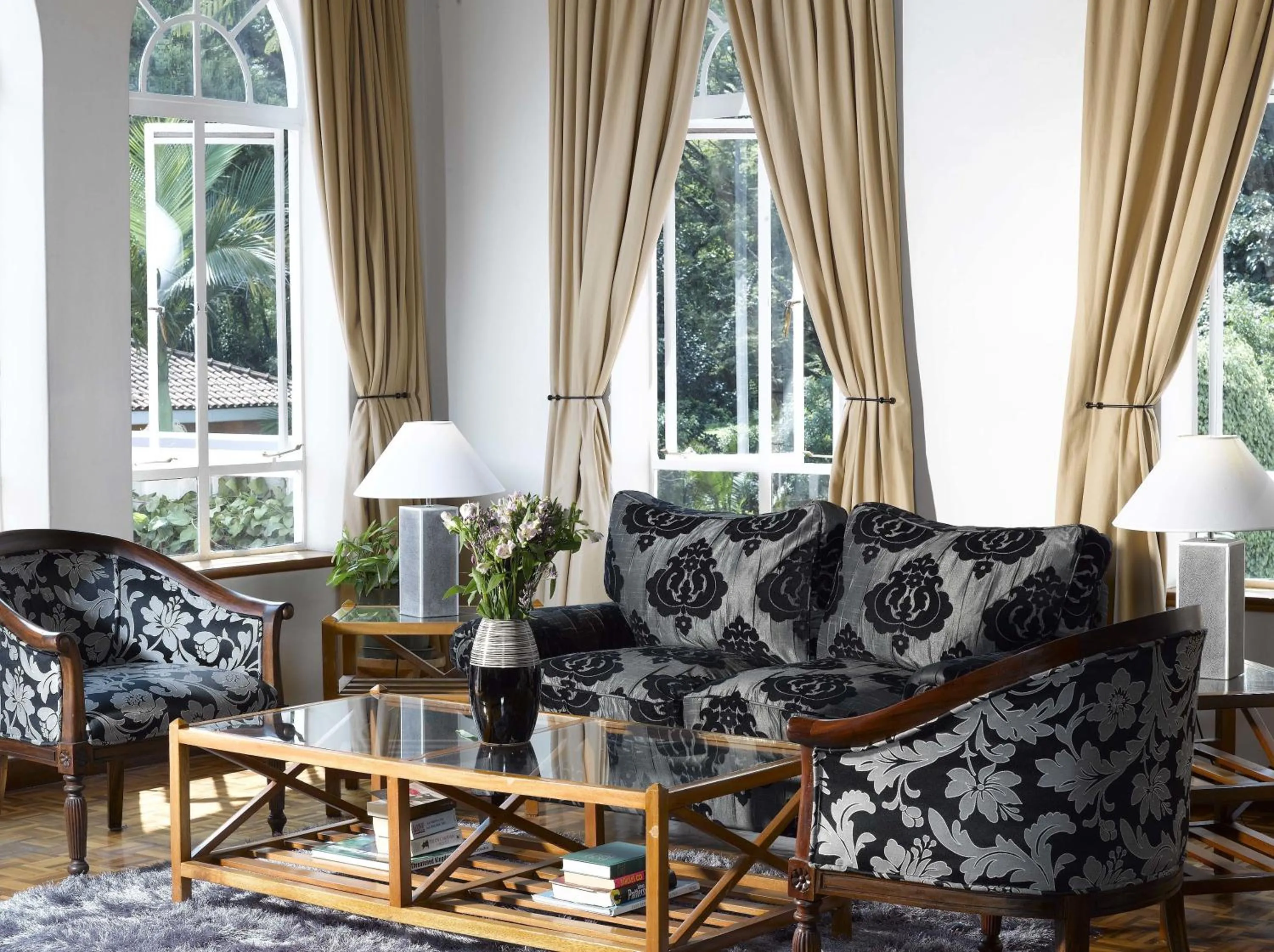 Other in House of Waine