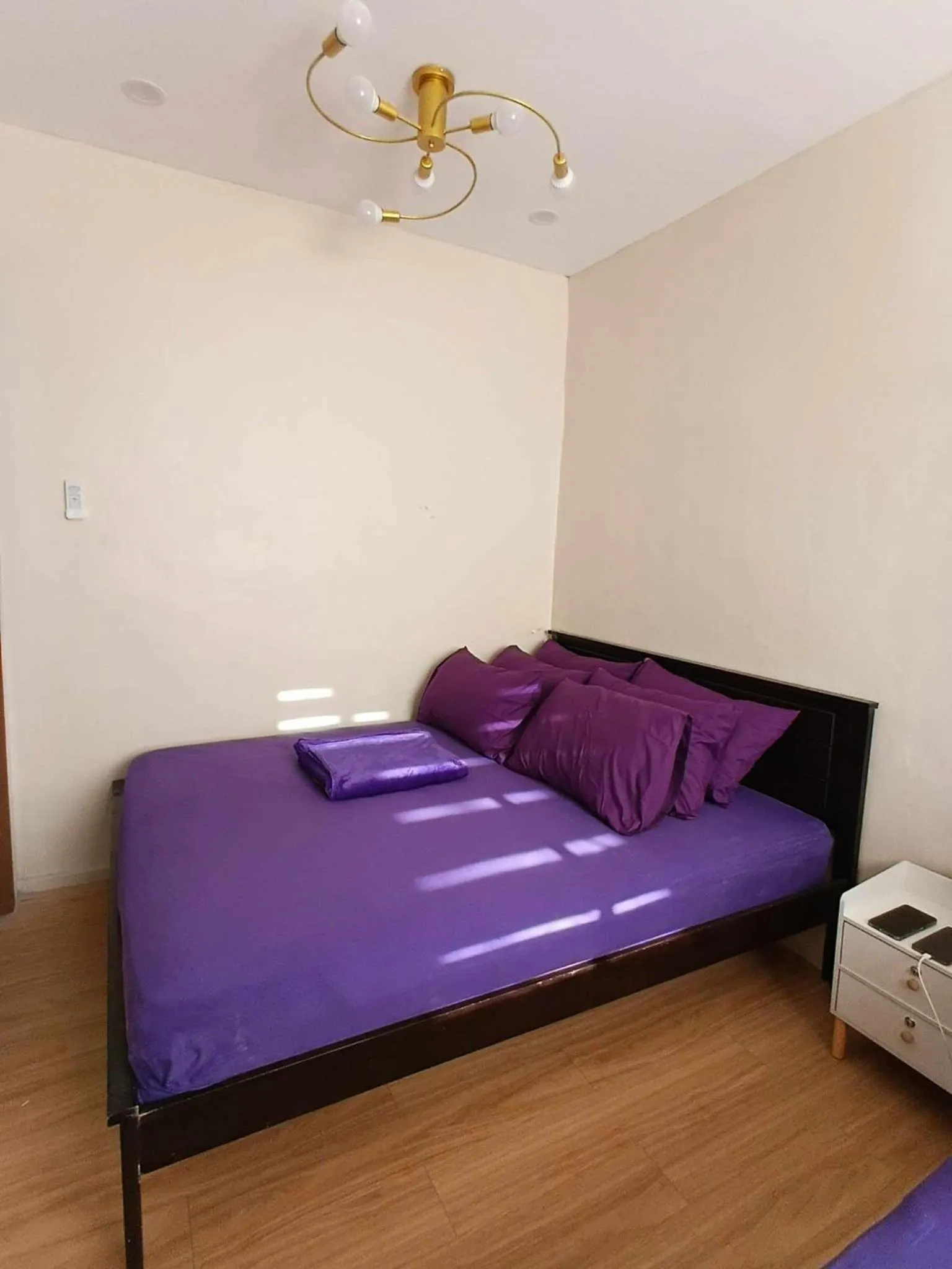 Bed in Le Château de Zambales