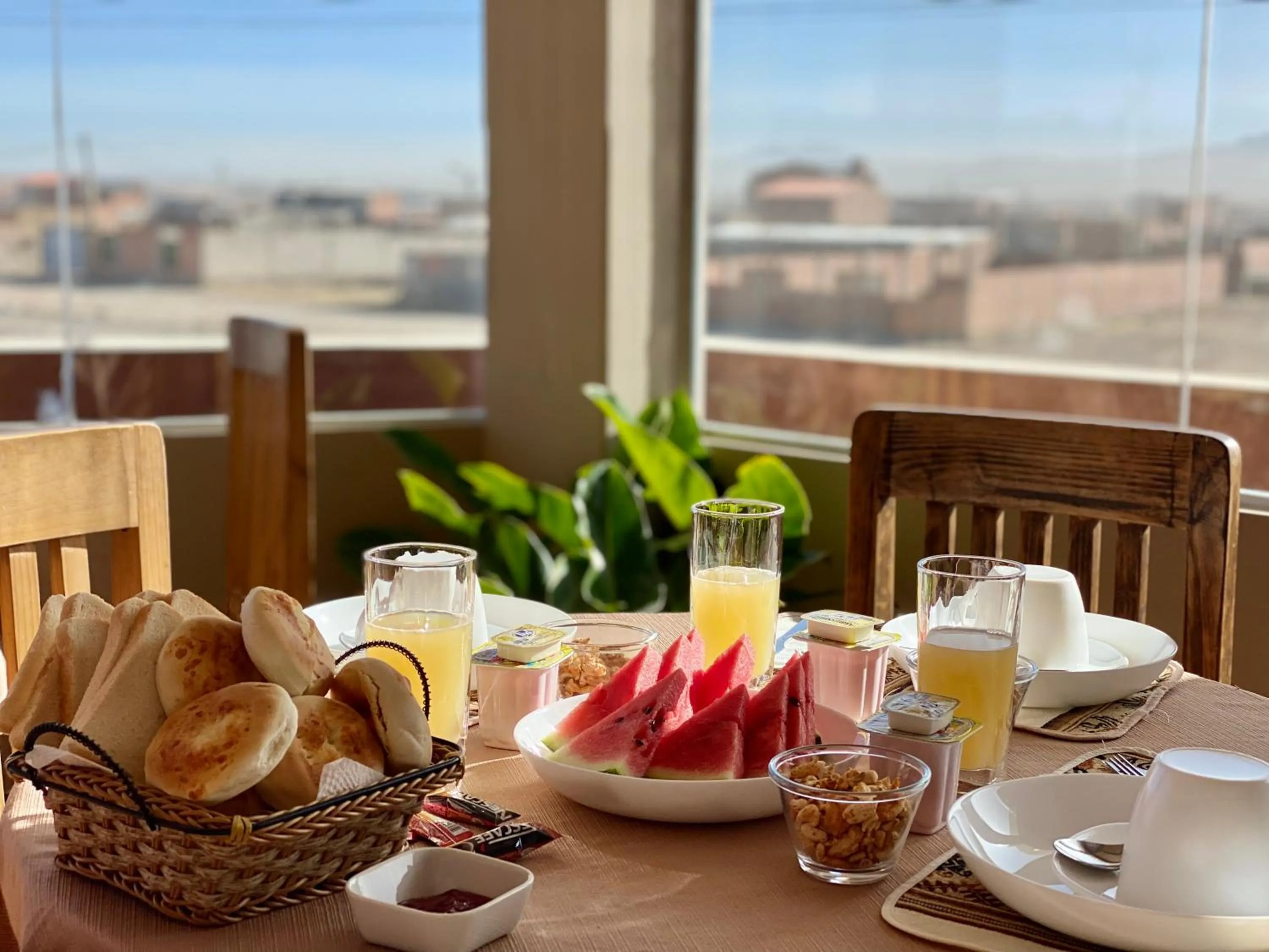 Restaurant/places to eat in Hotel de Sal Atipax