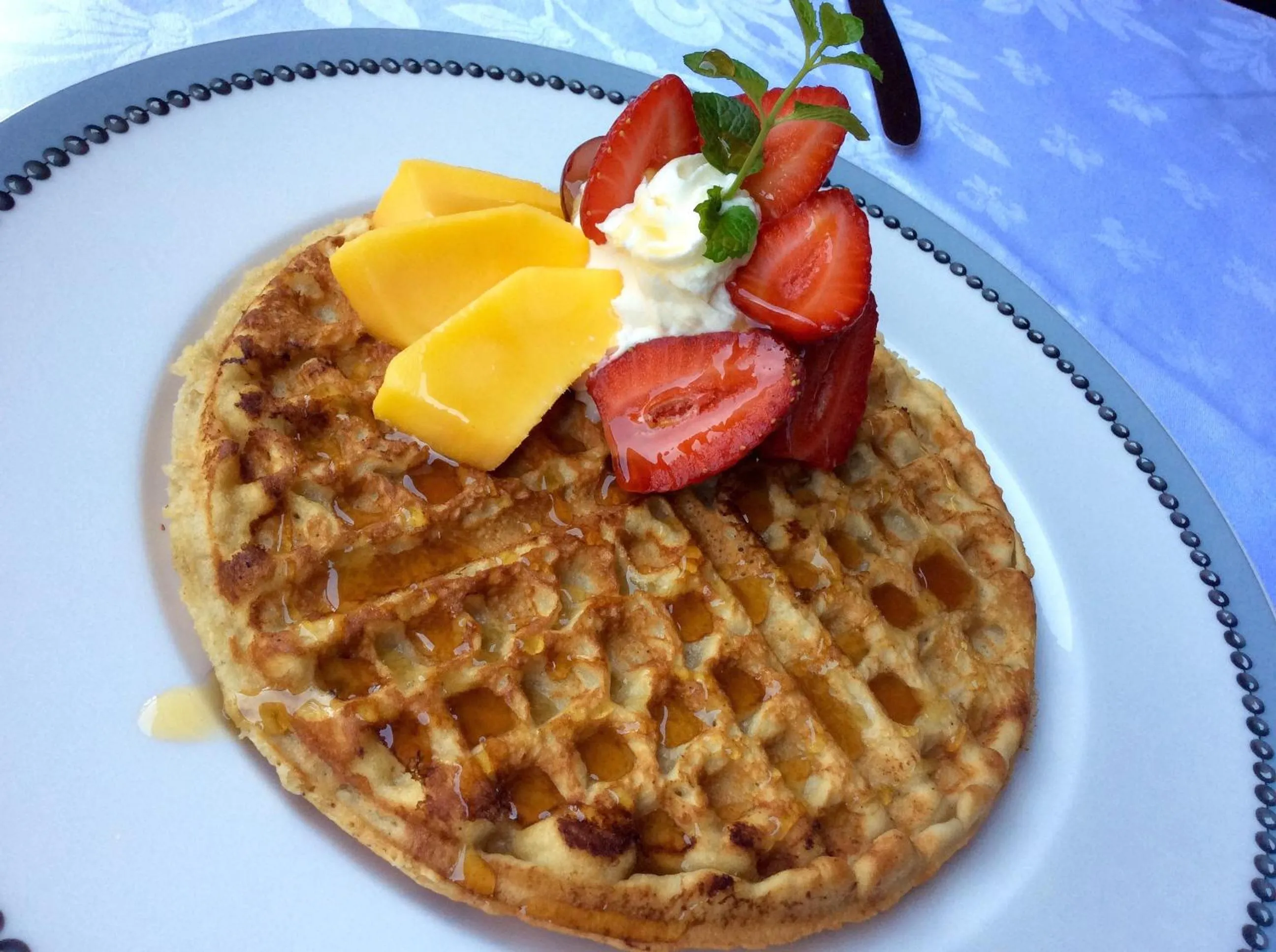 Restaurant/places to eat in Kampala Serena Hotel