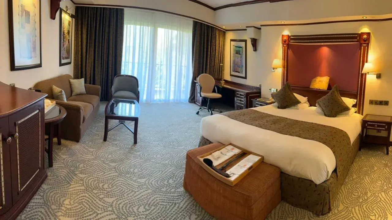 Photo of the whole room, Bed in Kampala Serena Hotel Photo of the whole room, Bed in Kampala Serena Hotel