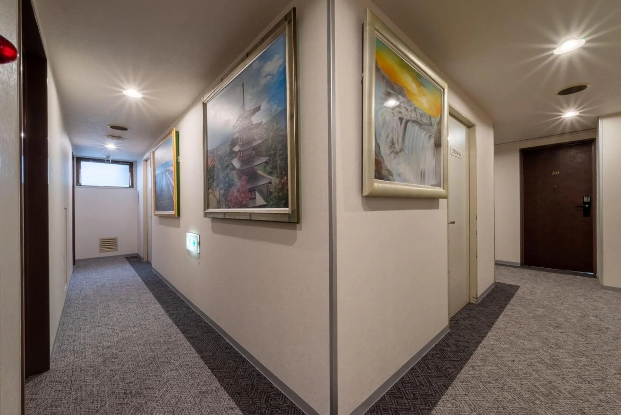 Business facilities in Plaza In Miyakojima hotel