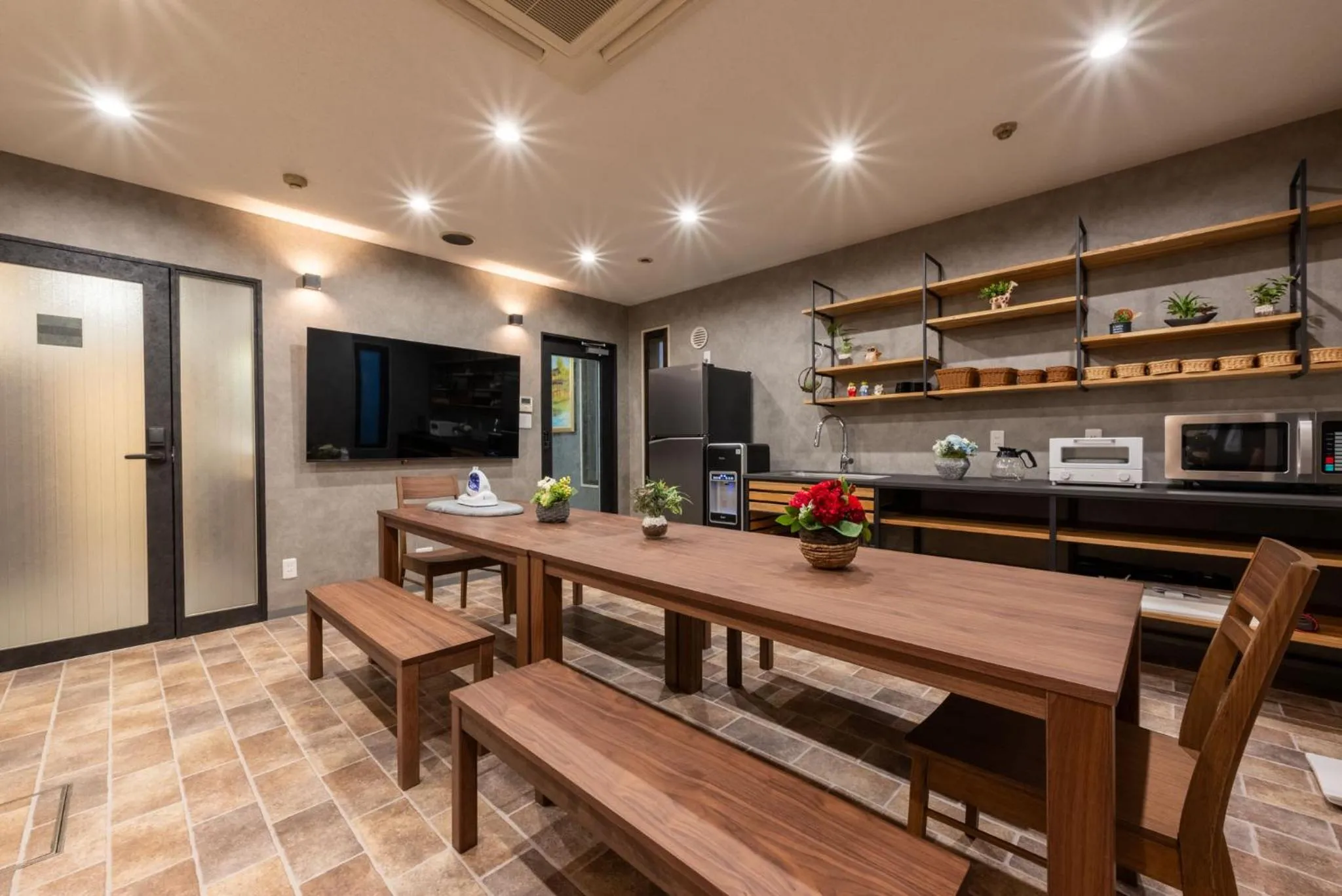 Restaurant/places to eat in Plaza In Miyakojima hotel