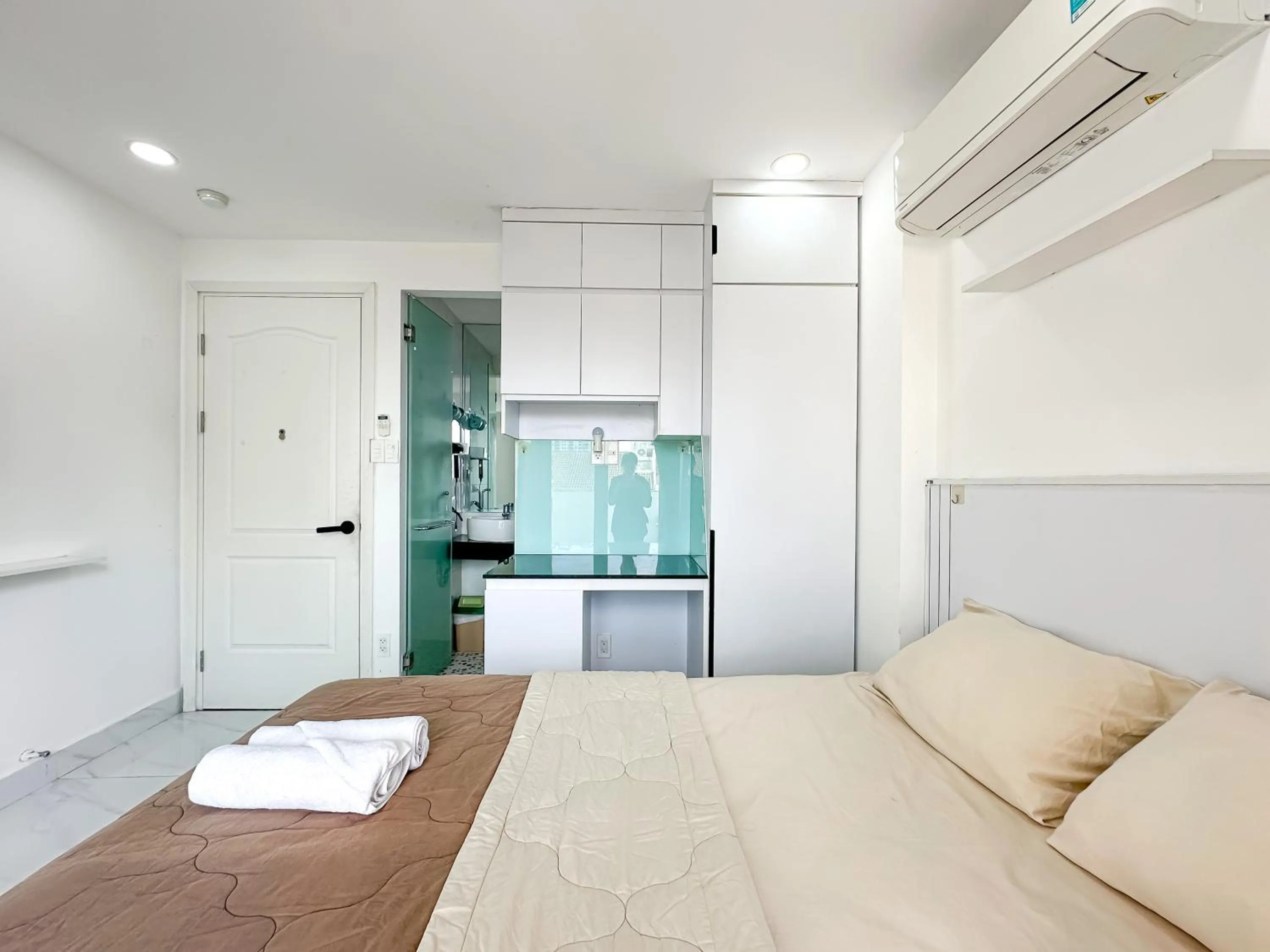 Siris Niko Residence - Self Checkin