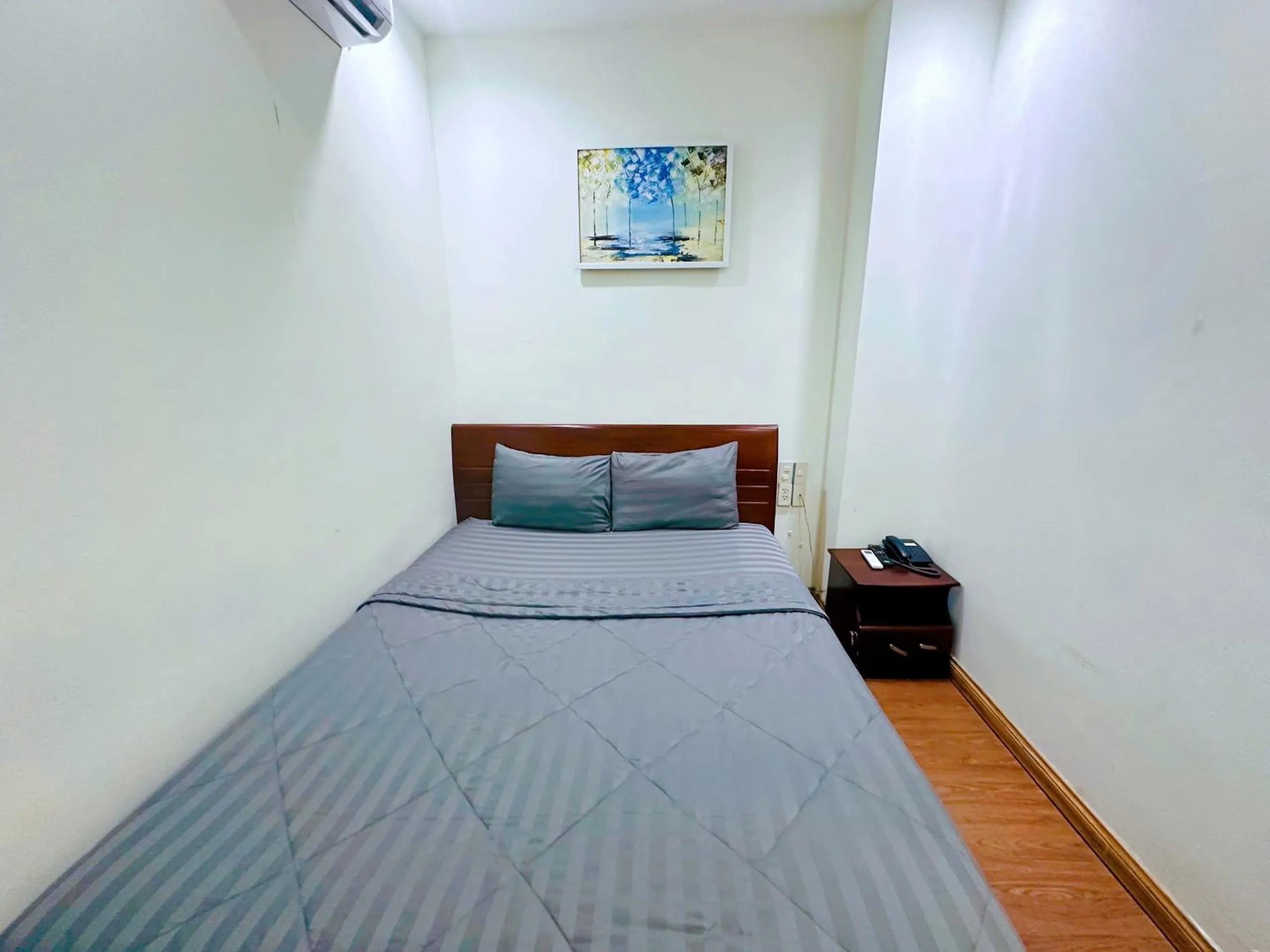 Photo of the whole room in Khách Sạn Avatar