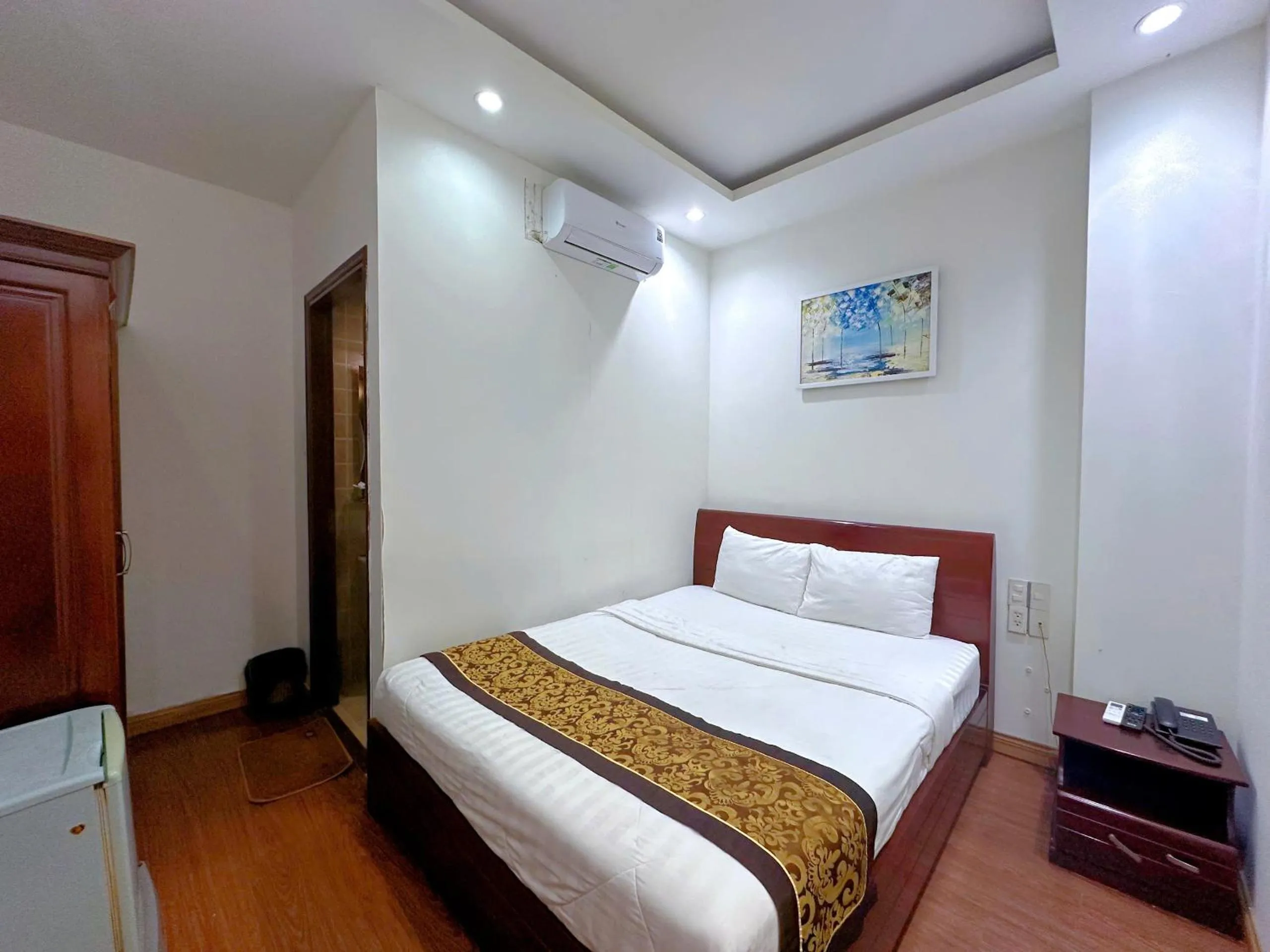 Bed in Khách Sạn Avatar