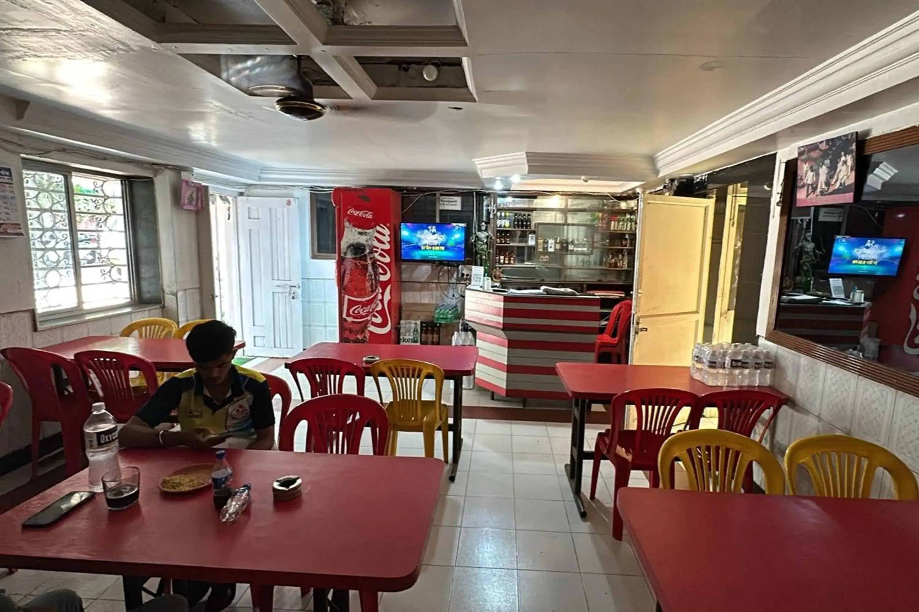 Restaurant/places to eat in Hotel Blue Heaven Restaurant/places to eat in Hotel Blue Heaven