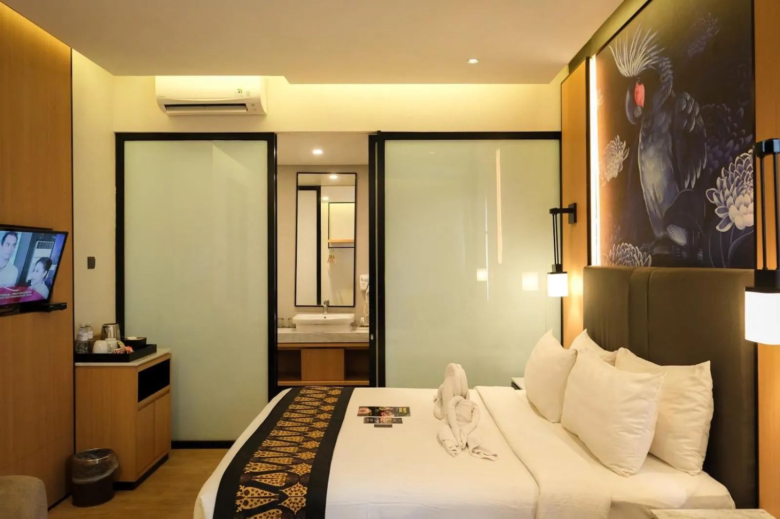 Bed in Allura Azana Resort Tawangmangu