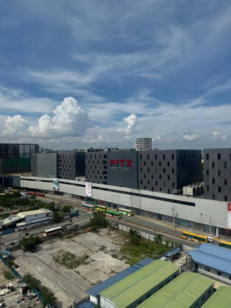 Property building in LCONDOTEL Hotel Studio with Balcony at Imperial Plaza near MOA NAIA PITX