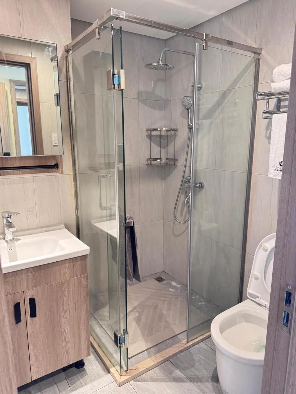 Shower in LCONDOTEL Hotel Studio with Balcony at Imperial Plaza near MOA NAIA PITX