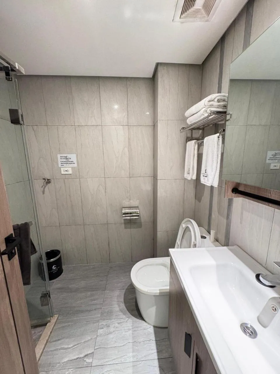 Shower in LCONDOTEL Hotel Studio with Balcony at Imperial Plaza near MOA NAIA PITX
