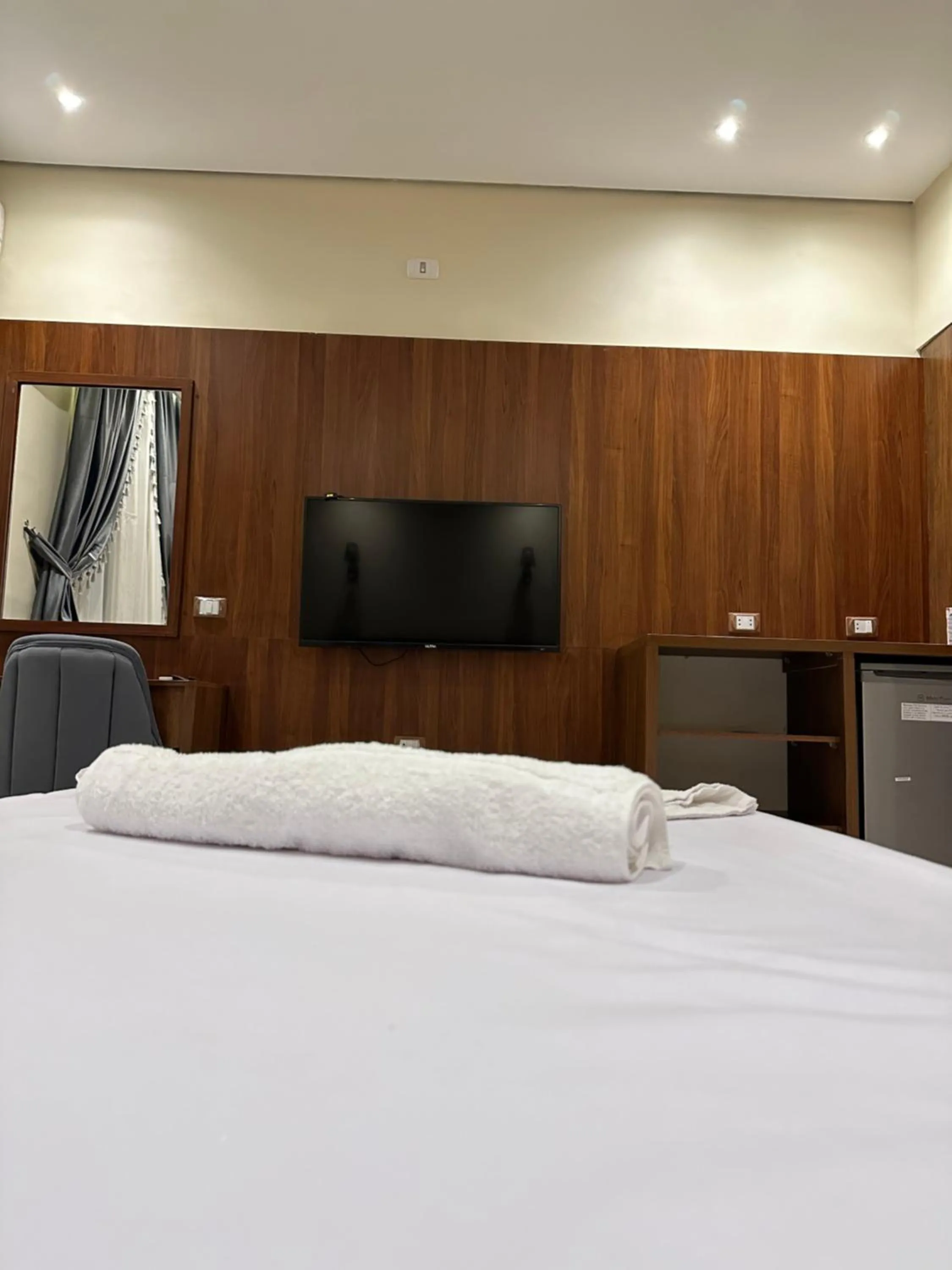 TV and multimedia, Bed in Sama Hotel Oraby