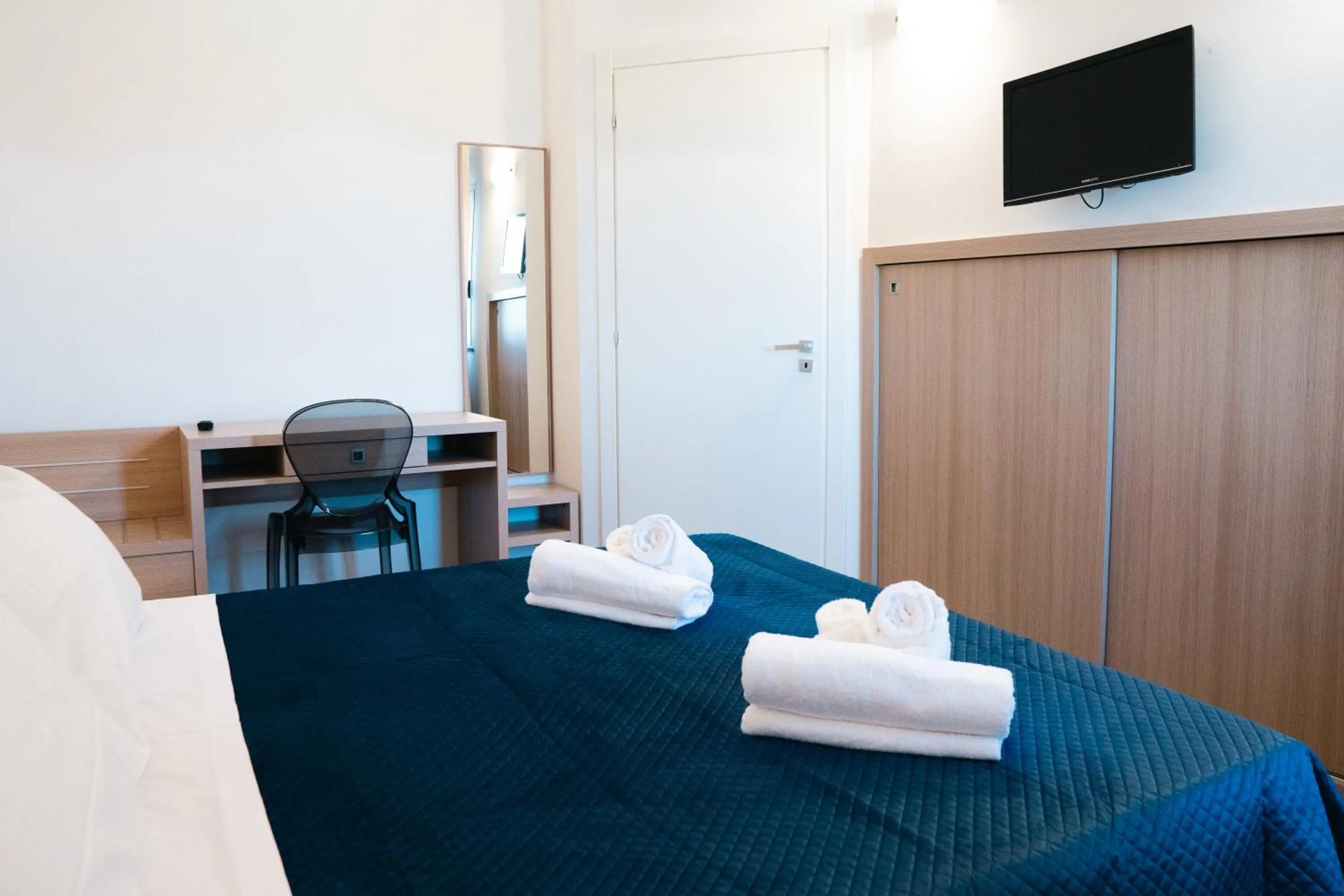 Bedroom, Bed in RESIDENCE ARCHIMEDE