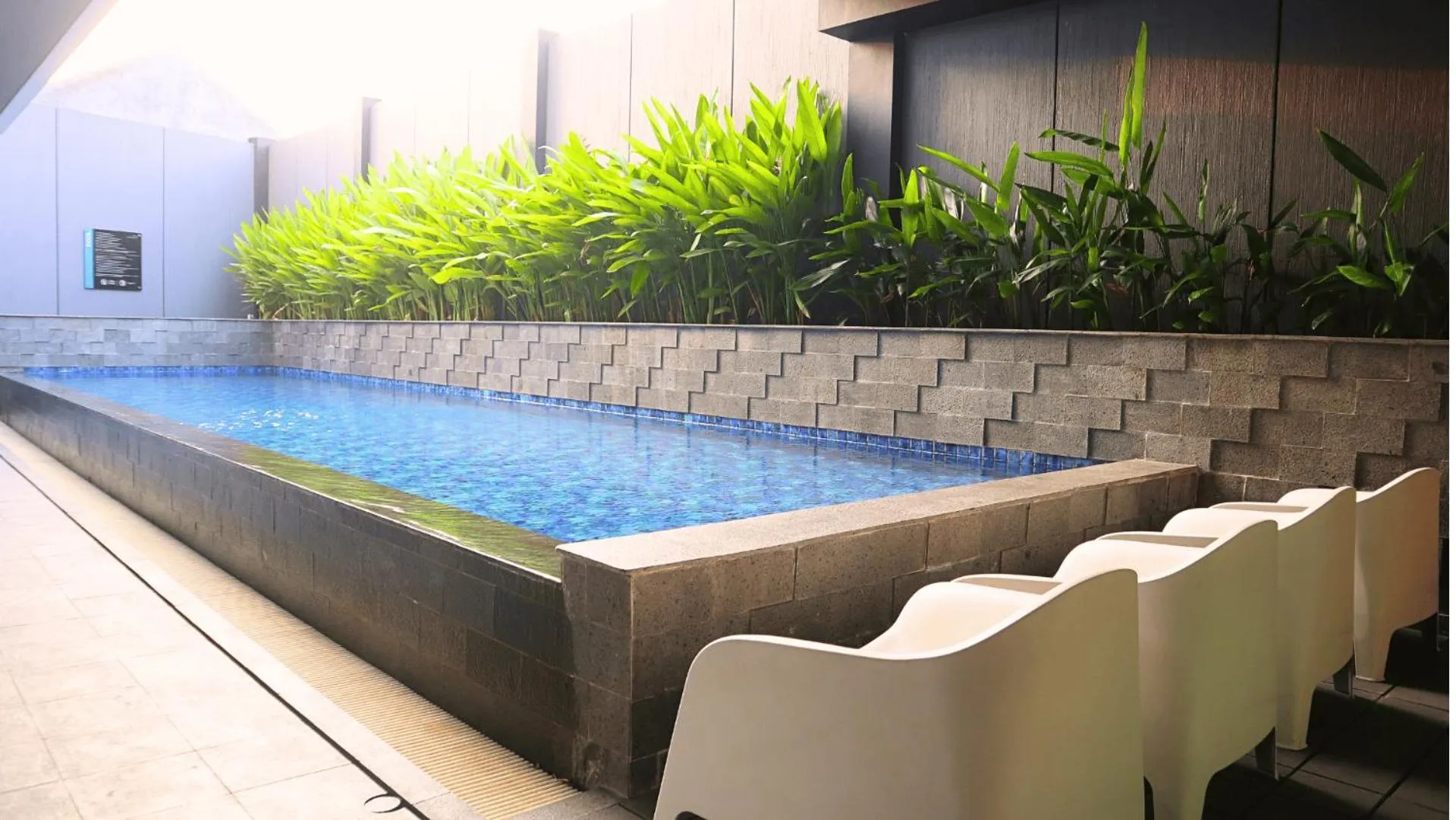 Swimming pool in VNC Alam Sutera Hotel Powered by Archipelago