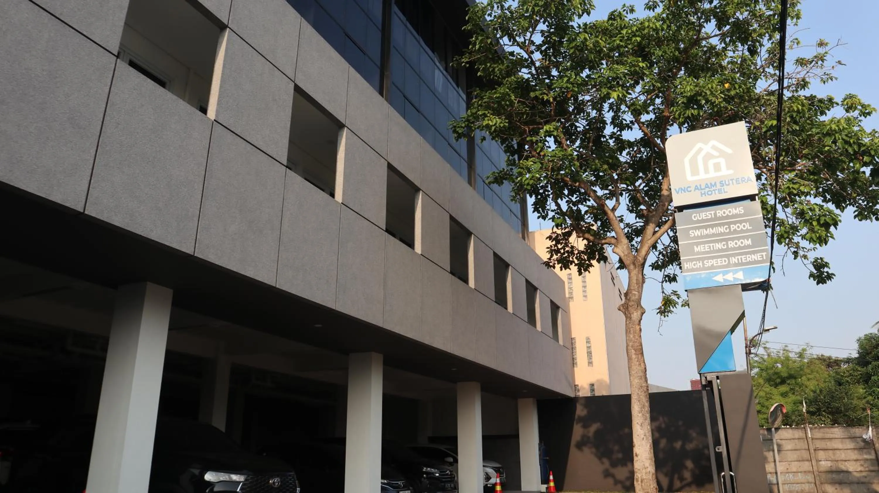 VNC Alam Sutera Hotel Powered by Archipelago