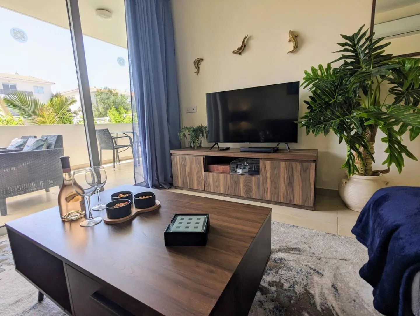 Violetta Apartment, Ground Floor Pool View