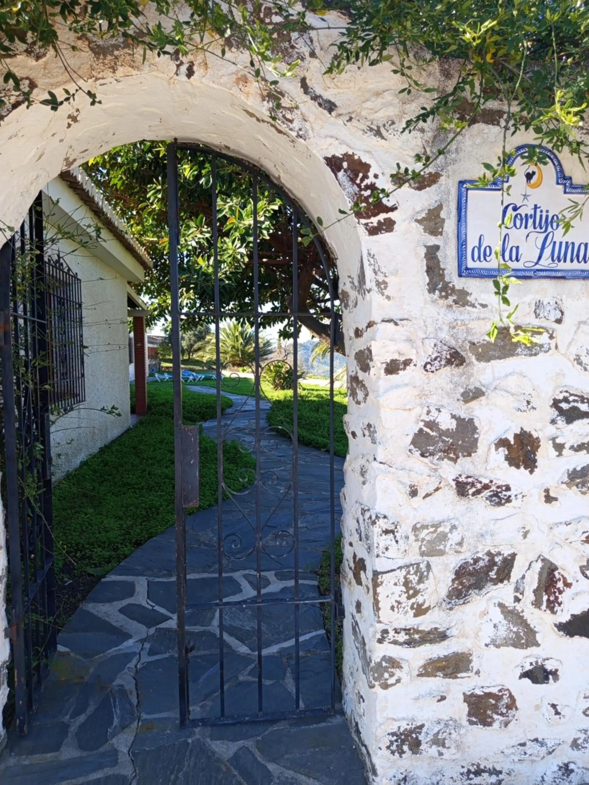 Facade/entrance in Hotel Cortijo de la luna