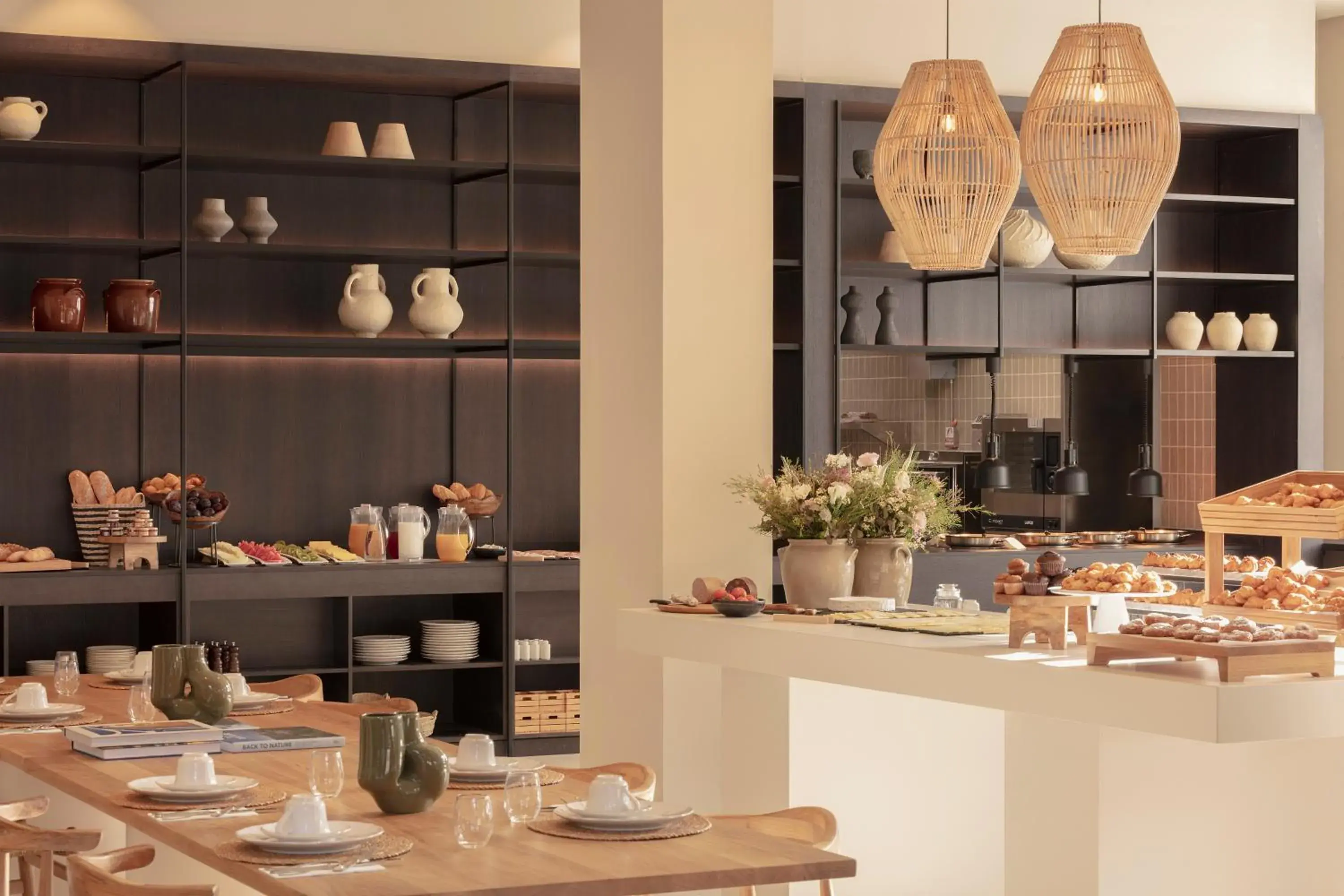 Food and drinks in Elisabeth by the Sea Hotel Food and drinks in Elisabeth by the Sea Hotel