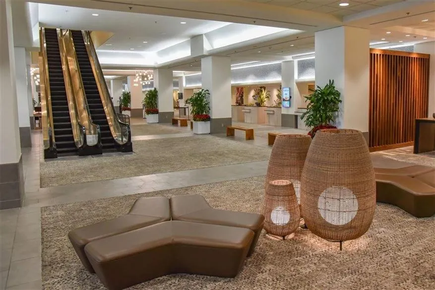 Lobby or reception in Ocean View Room at Ala Moana Hotel- Fees include
