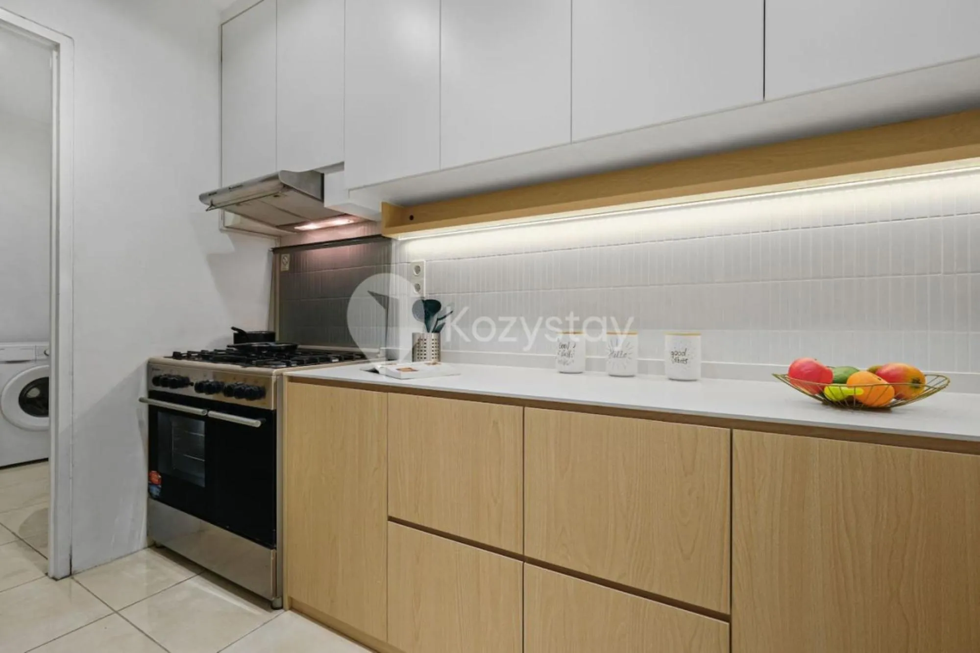 Kitchen or kitchenette in Sienna by Kozystay - Dharmawangsa