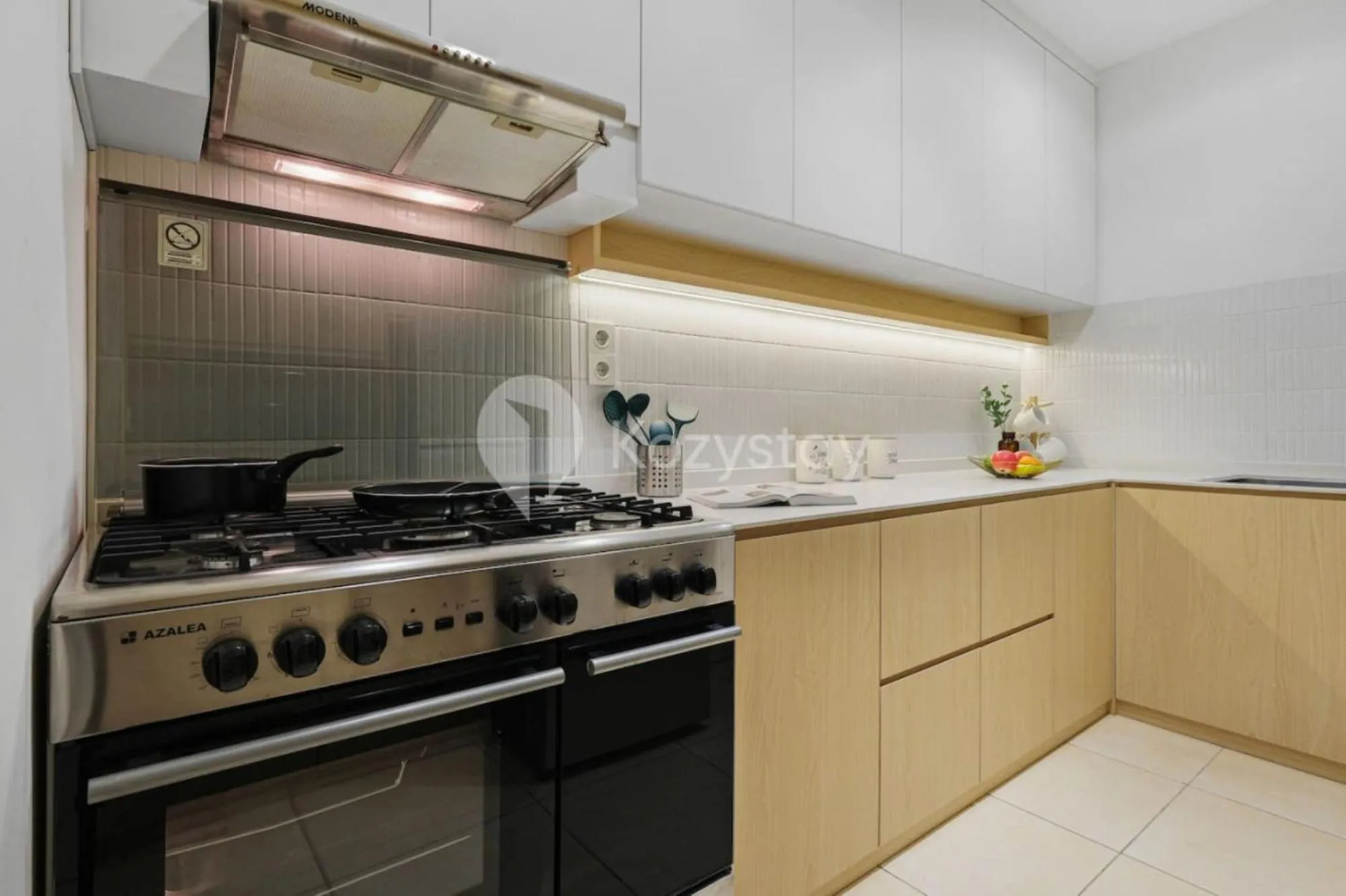 Kitchen or kitchenette in Sienna by Kozystay - Dharmawangsa
