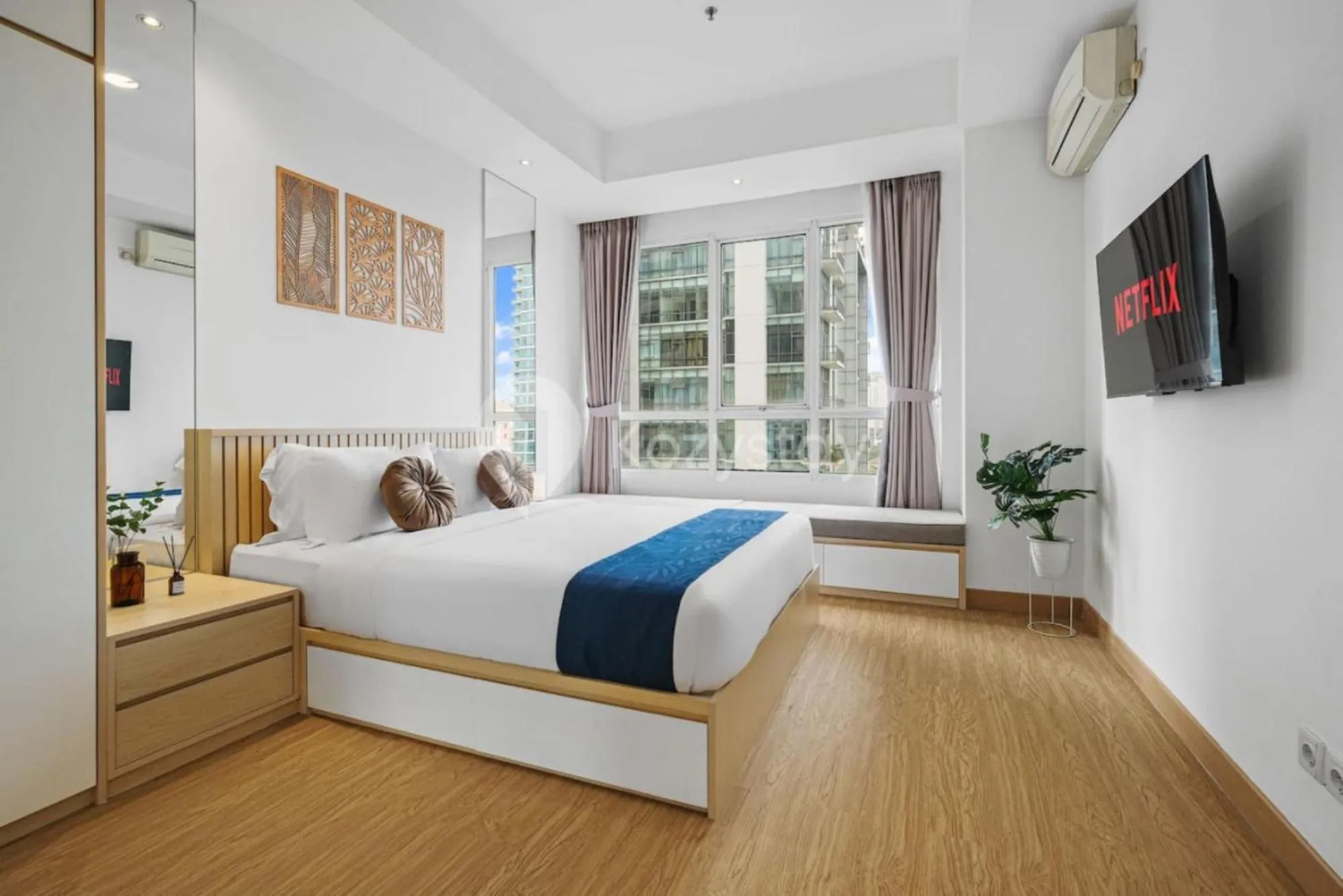Bedroom, Bed in Sienna by Kozystay - Dharmawangsa