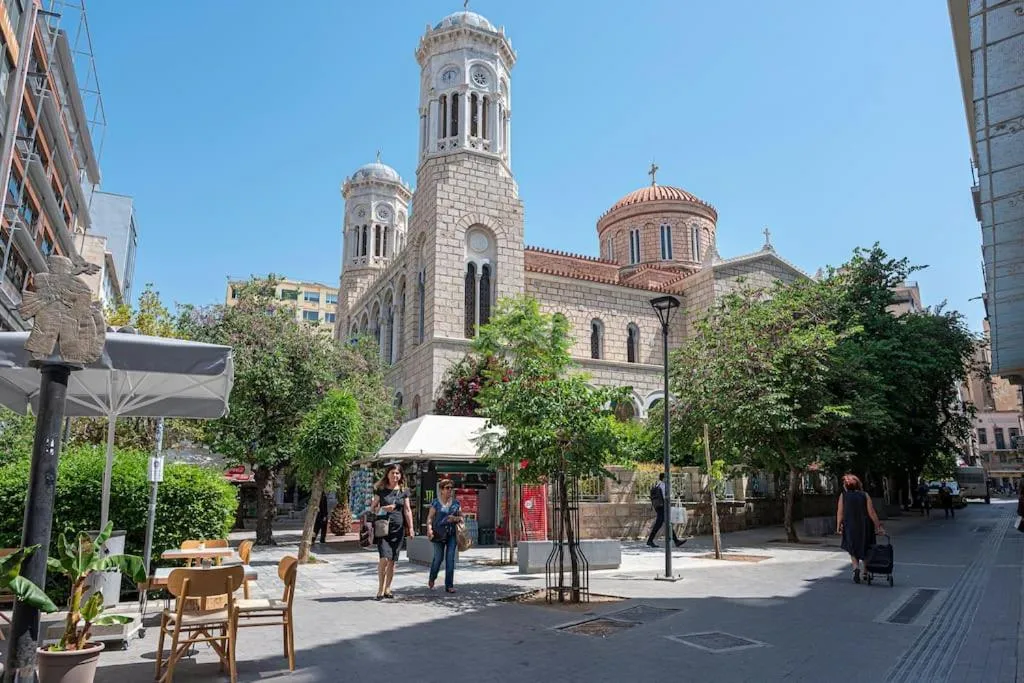 Day in Smart Apartments