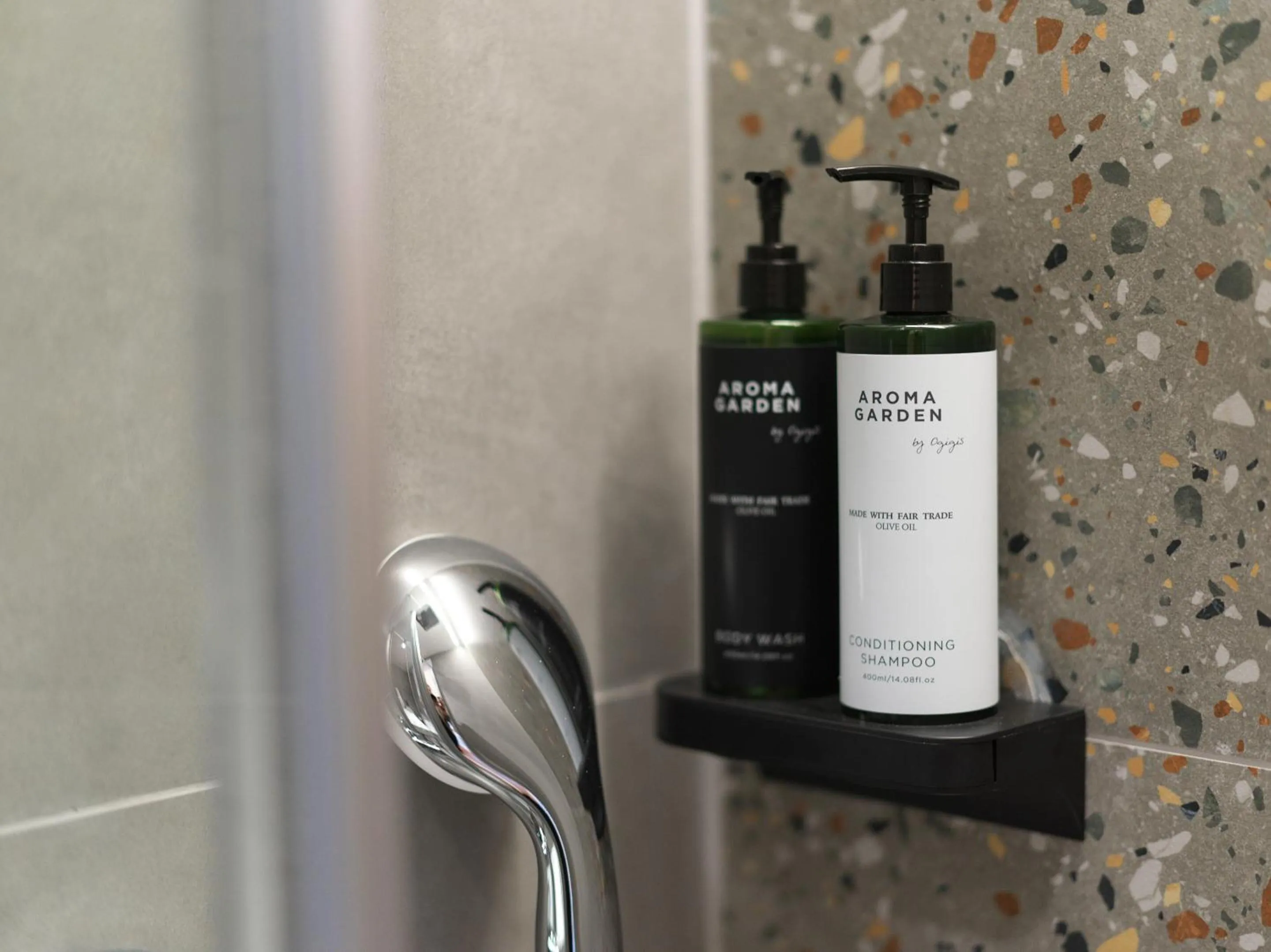 Bathroom in Le Vert Suites Platres