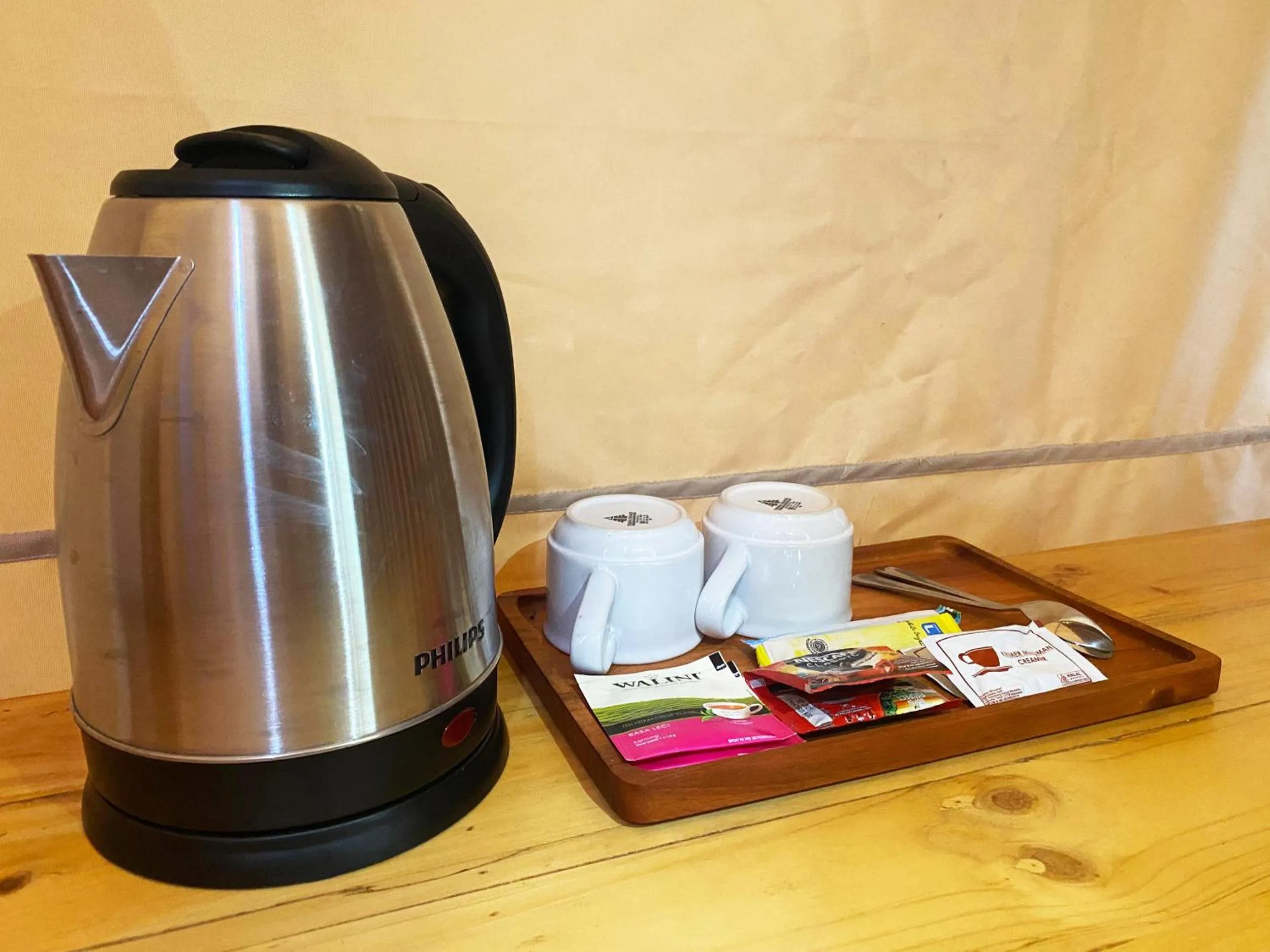 Coffee/tea facilities in Buana Glamping