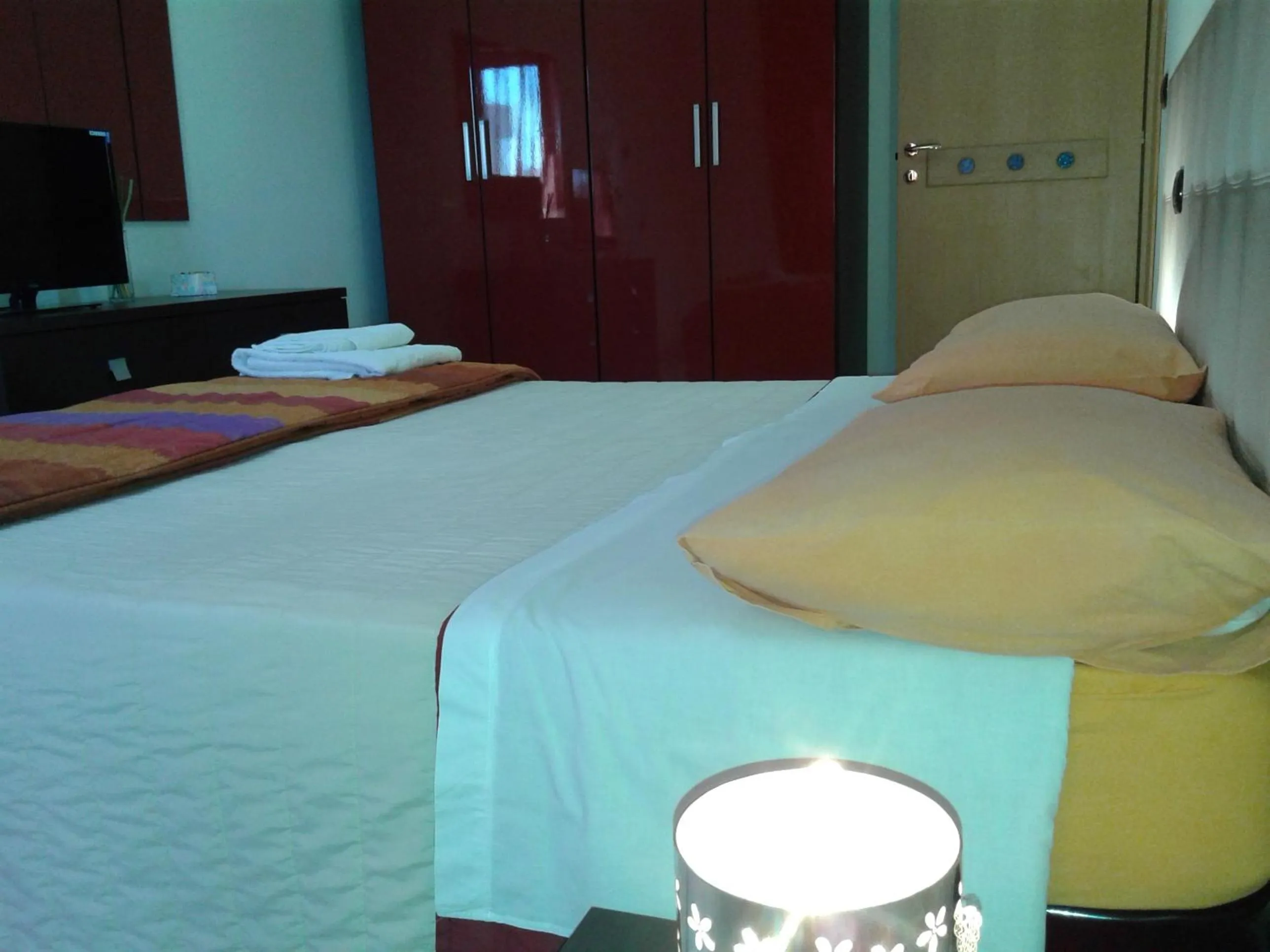 Photo of the whole room, Bed in I Gelsomini