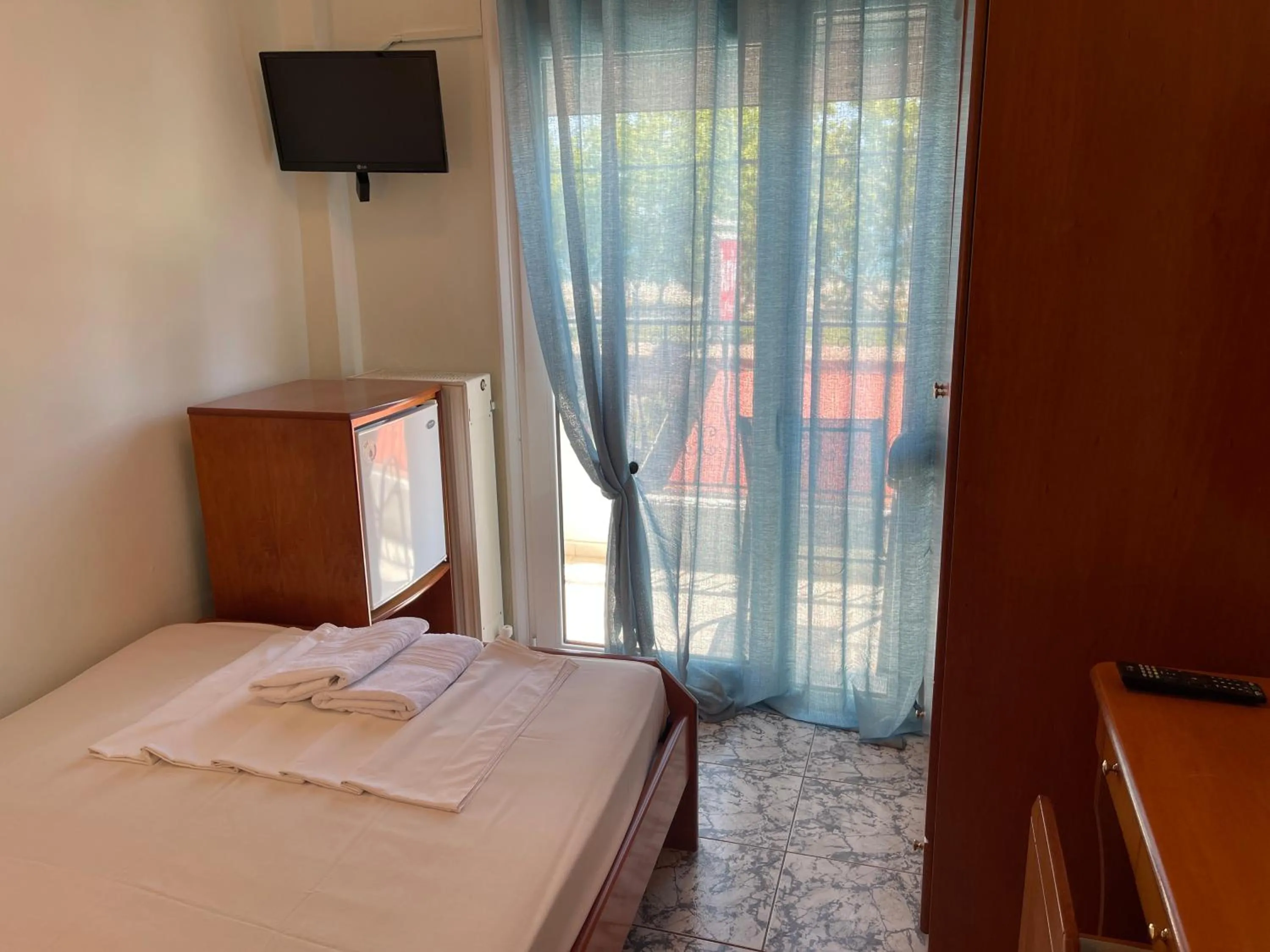 Bed in Indigo sea view rooms