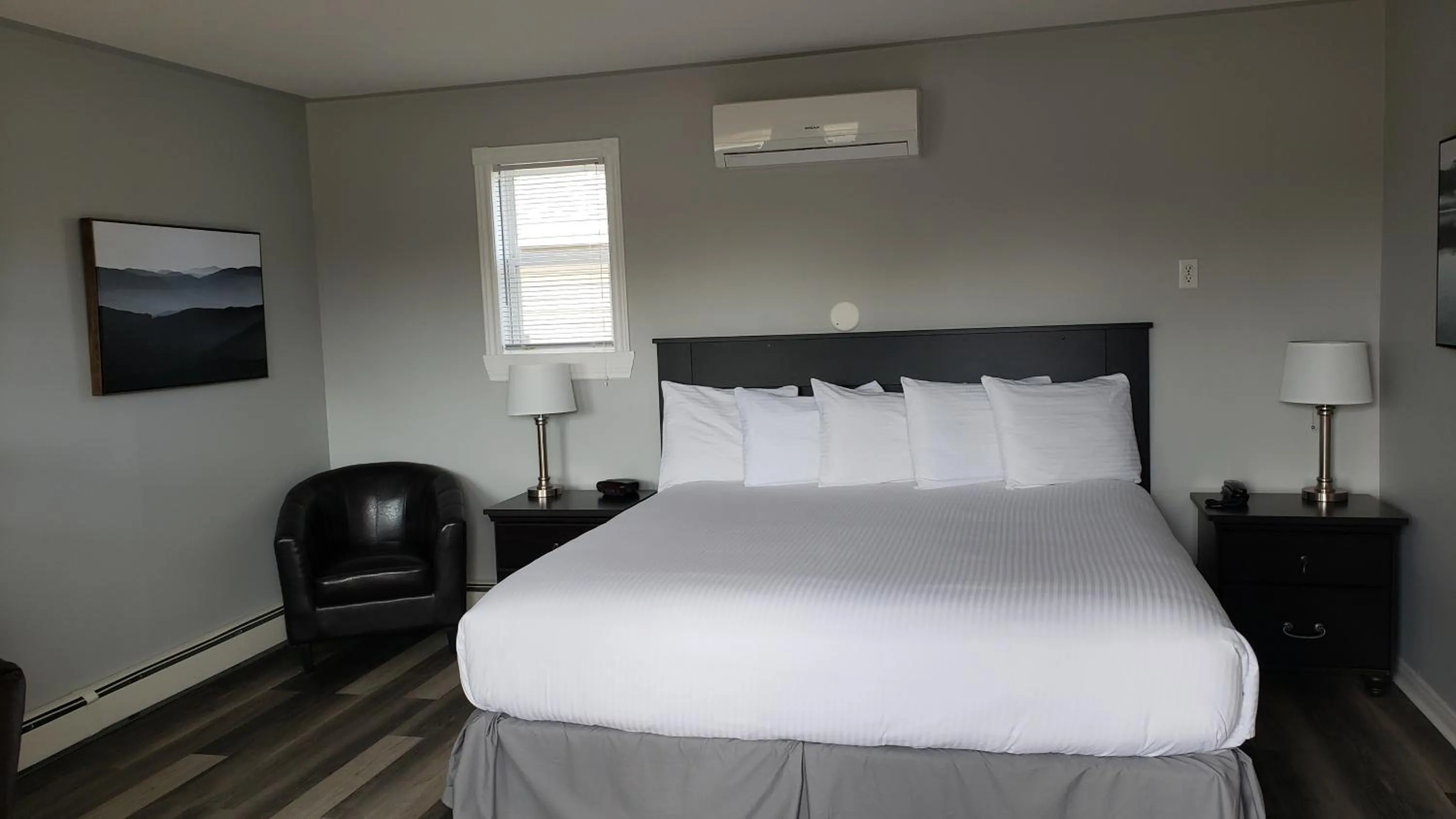 Middleton Motel & Suites