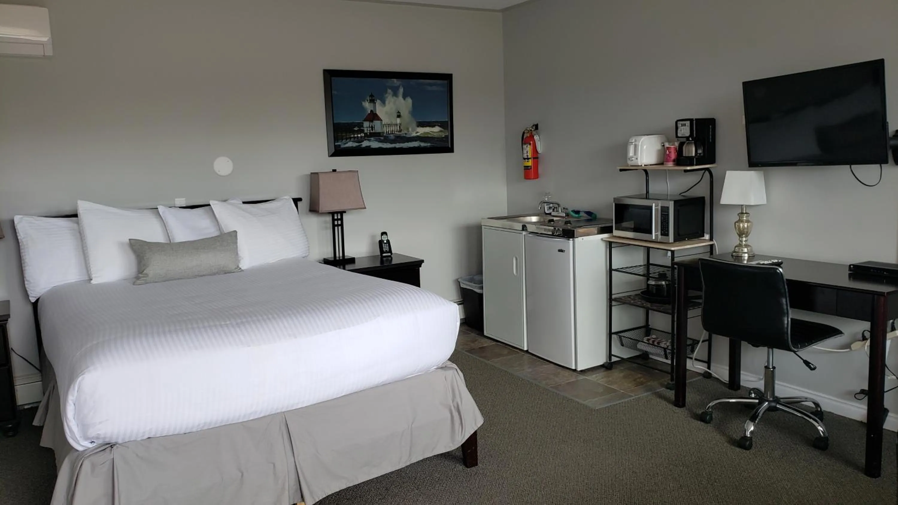 Middleton Motel & Suites