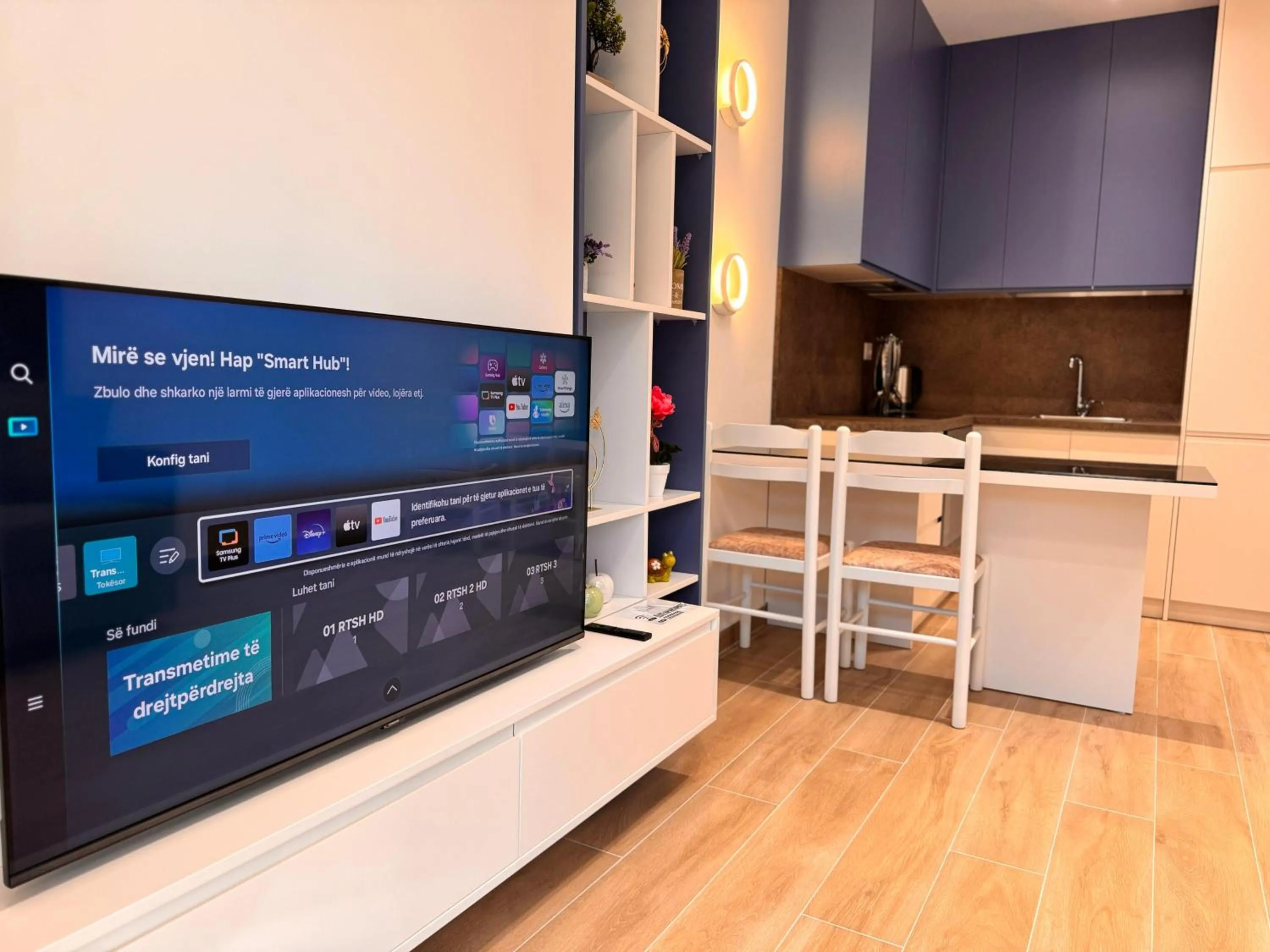 TV and multimedia in Elite Apartments