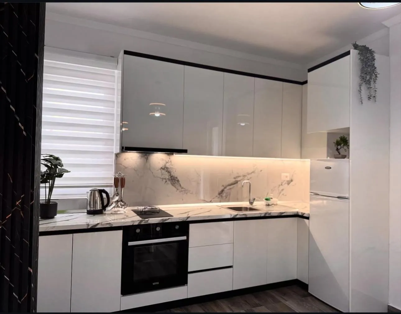 Kitchen or kitchenette in Elite Apartments