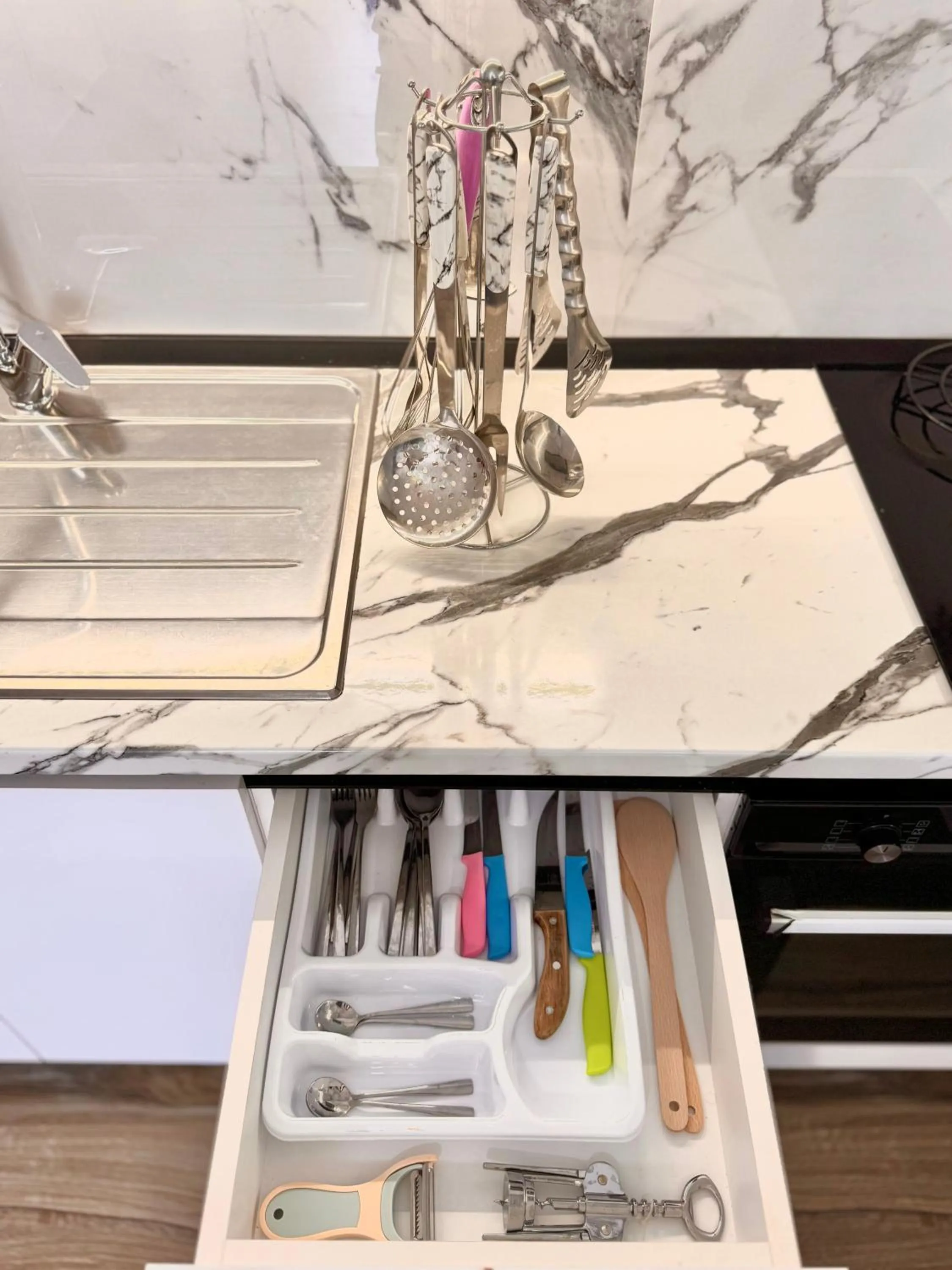 Kitchen or kitchenette in Elite Apartments