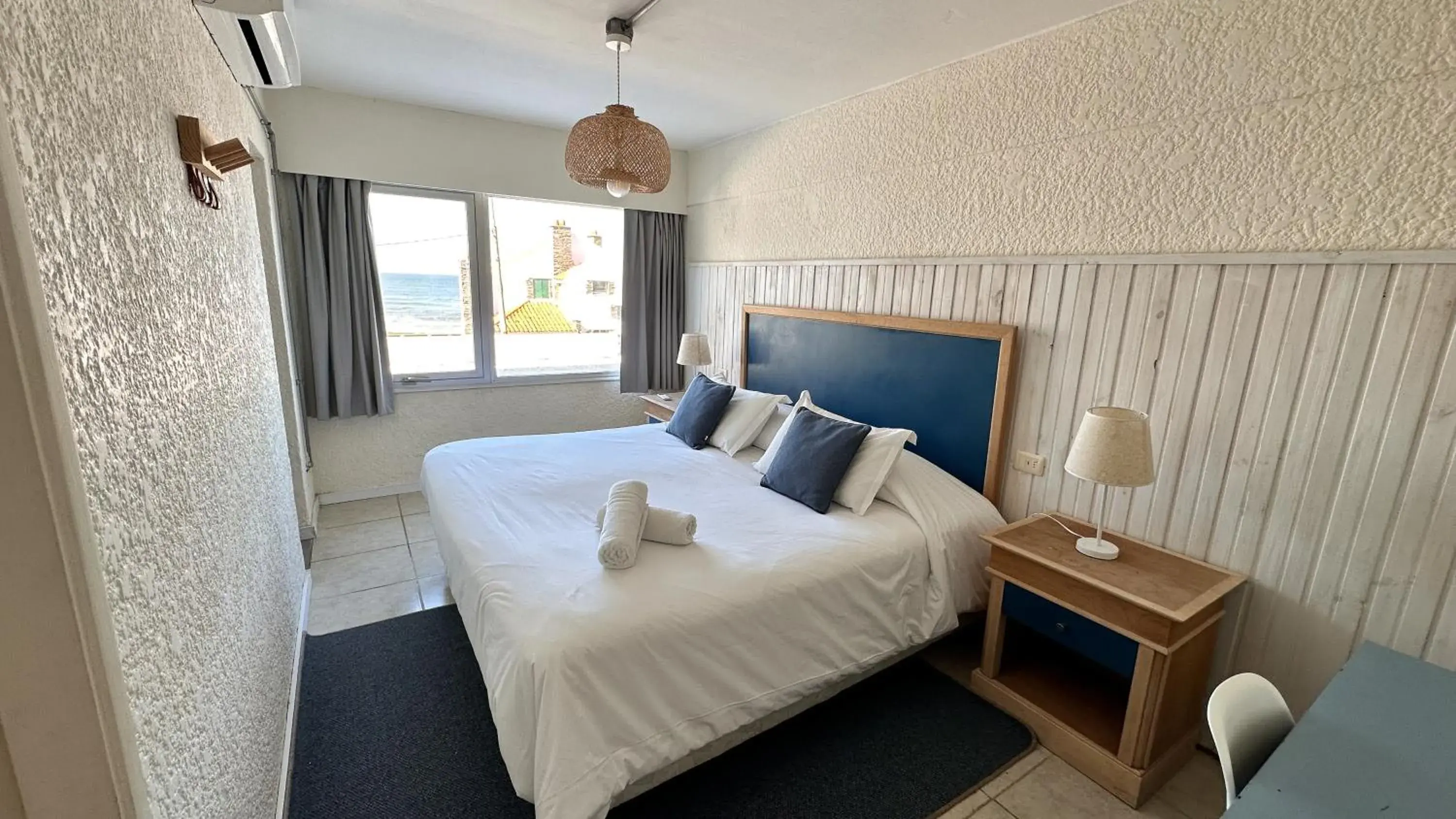 Double Room with Private Bathroom in ZAG Coliving Punta del este Double Room with Private Bathroom in ZAG Coliving Punta del este