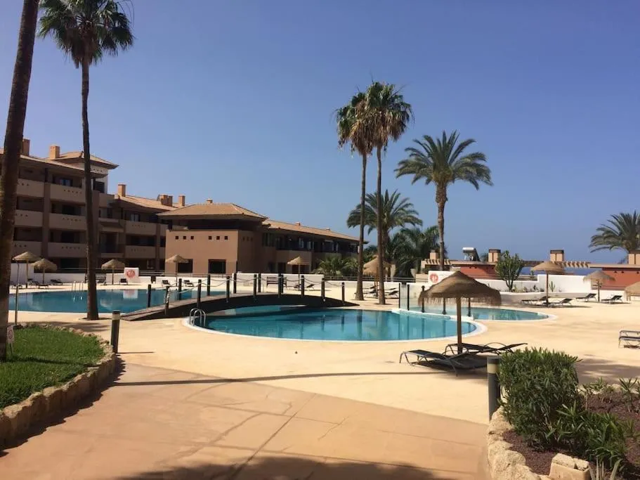 Property building in Piso para vacaciones familiares