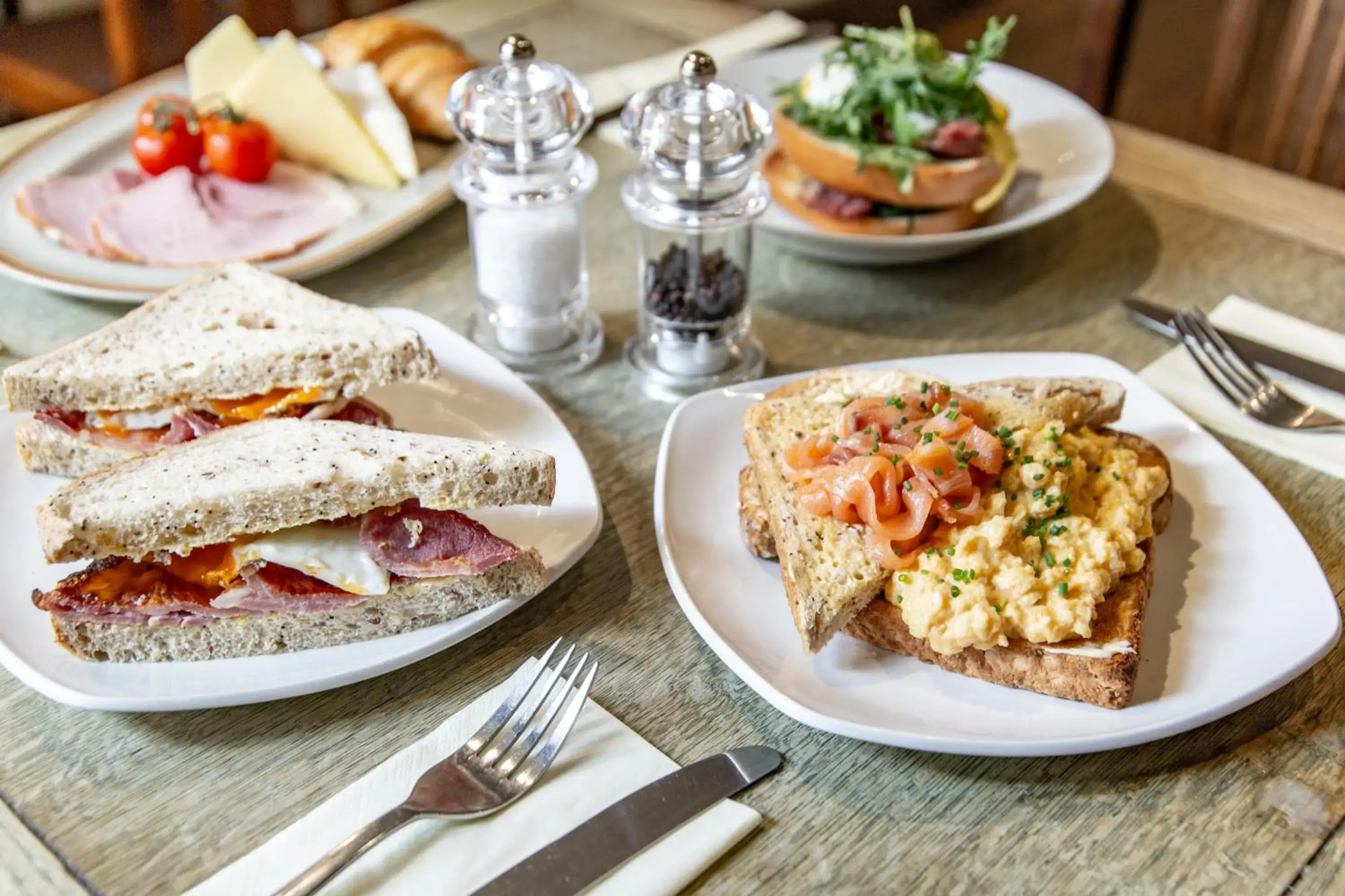 Breakfast in The Millers Arms Inn Breakfast in The Millers Arms Inn