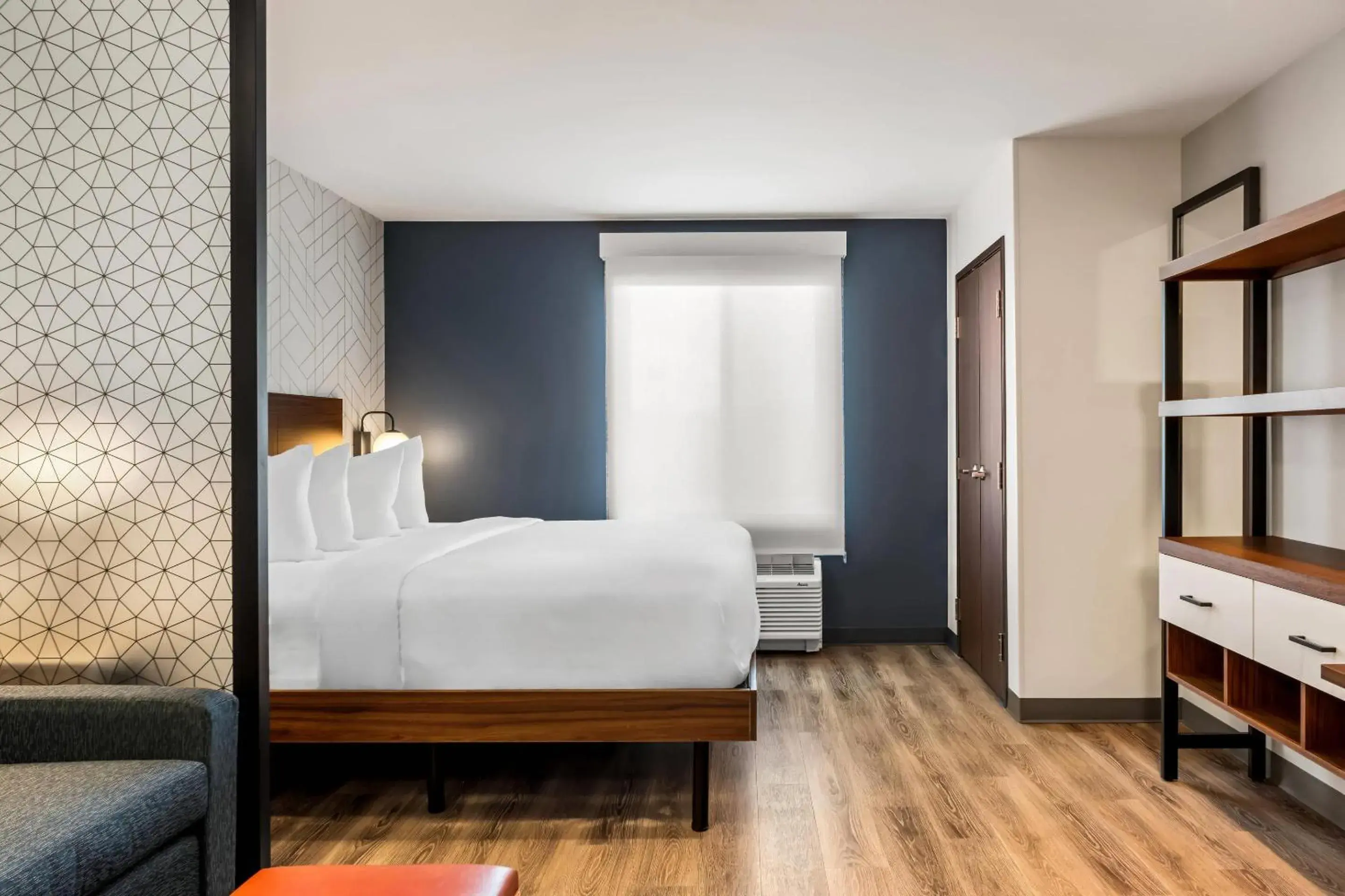 King Suite/Disability Access - Non Smoking in Everhome Suites Bozeman King Suite/Disability Access - Non Smoking in Everhome Suites Bozeman